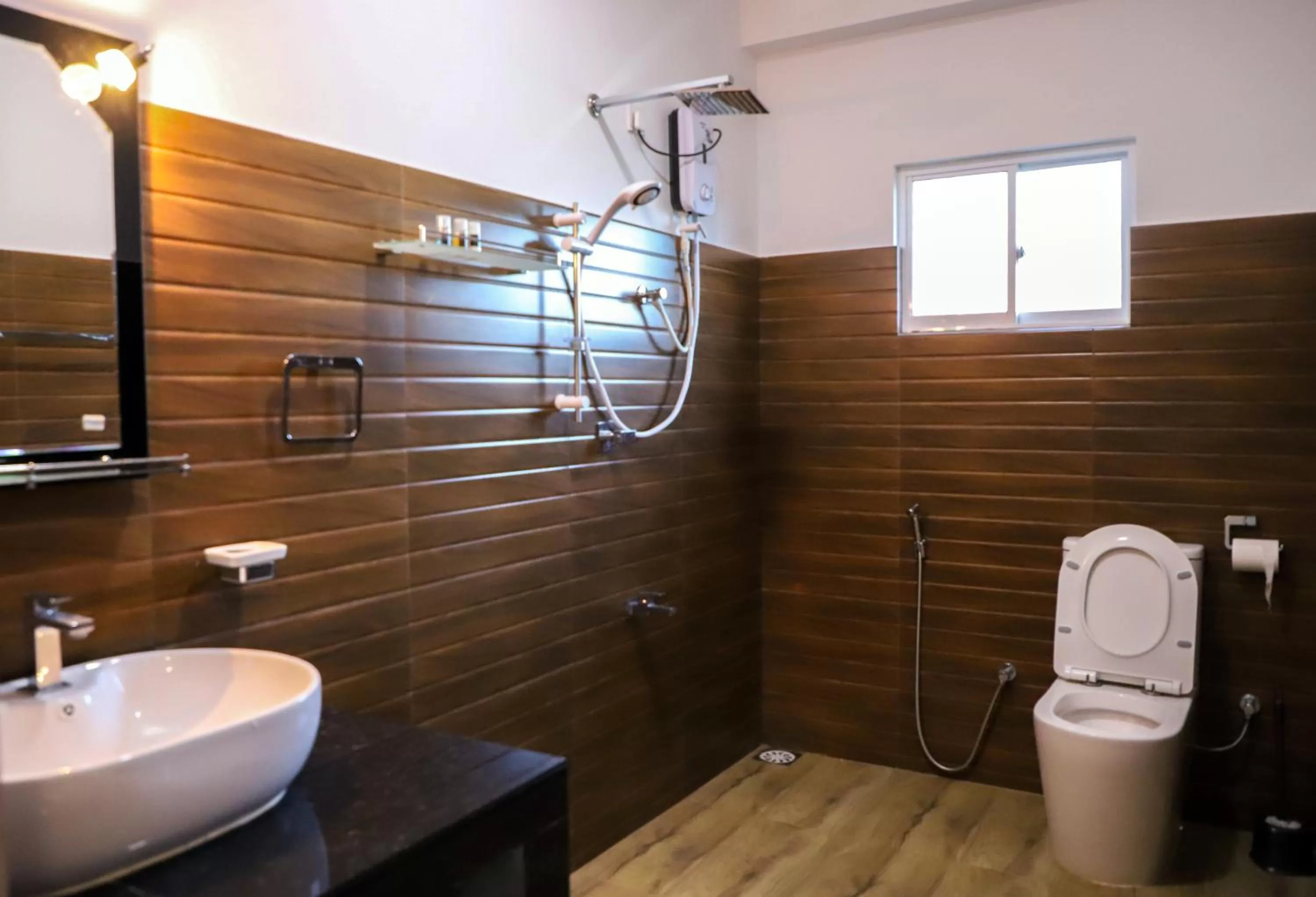 Shower, Bathroom in 4 Aces Ella