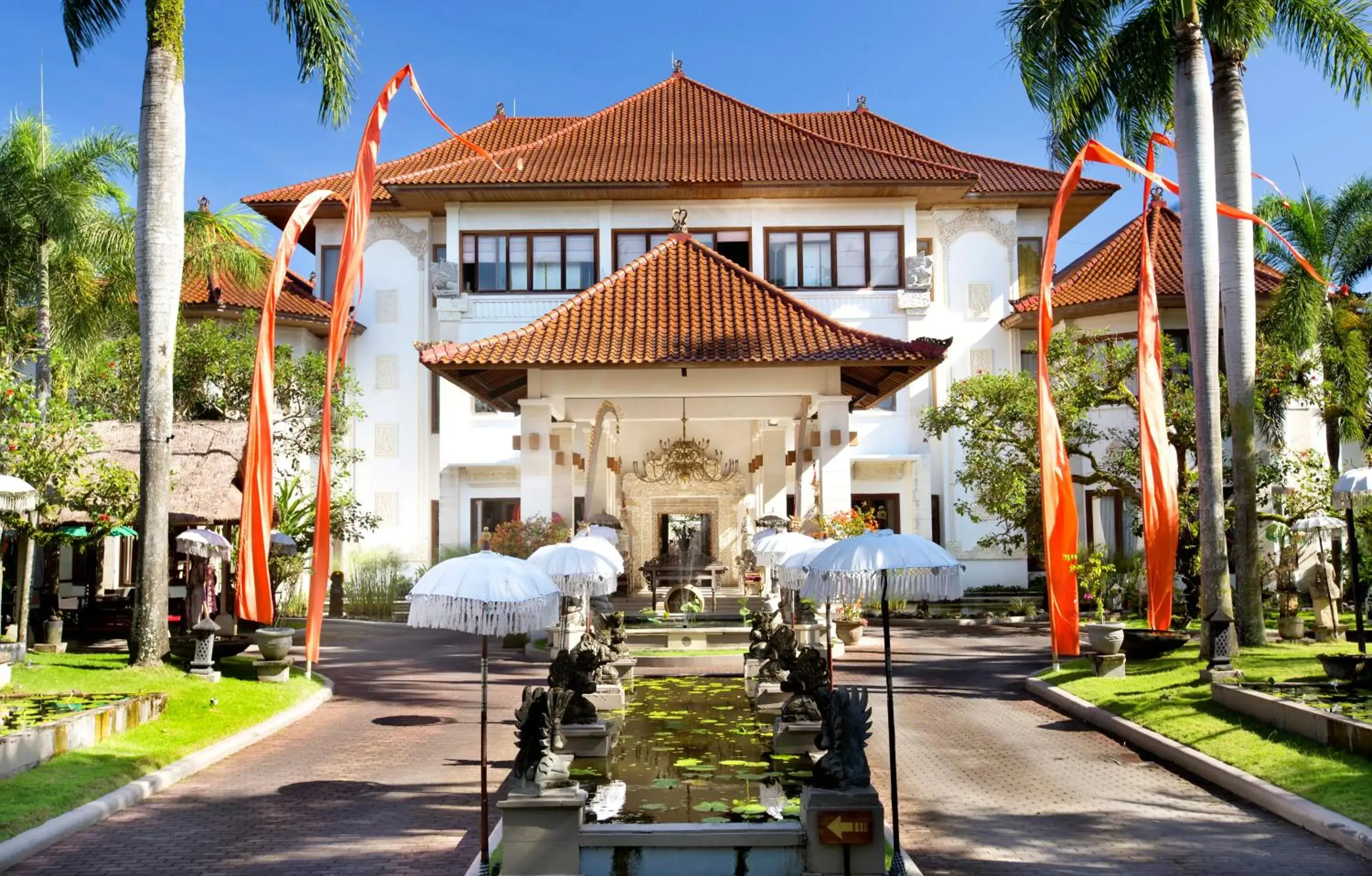 Facade/entrance in The Mansion Resort Hotel & Spa Facade/entrance in The Mansion Resort Hotel & Spa