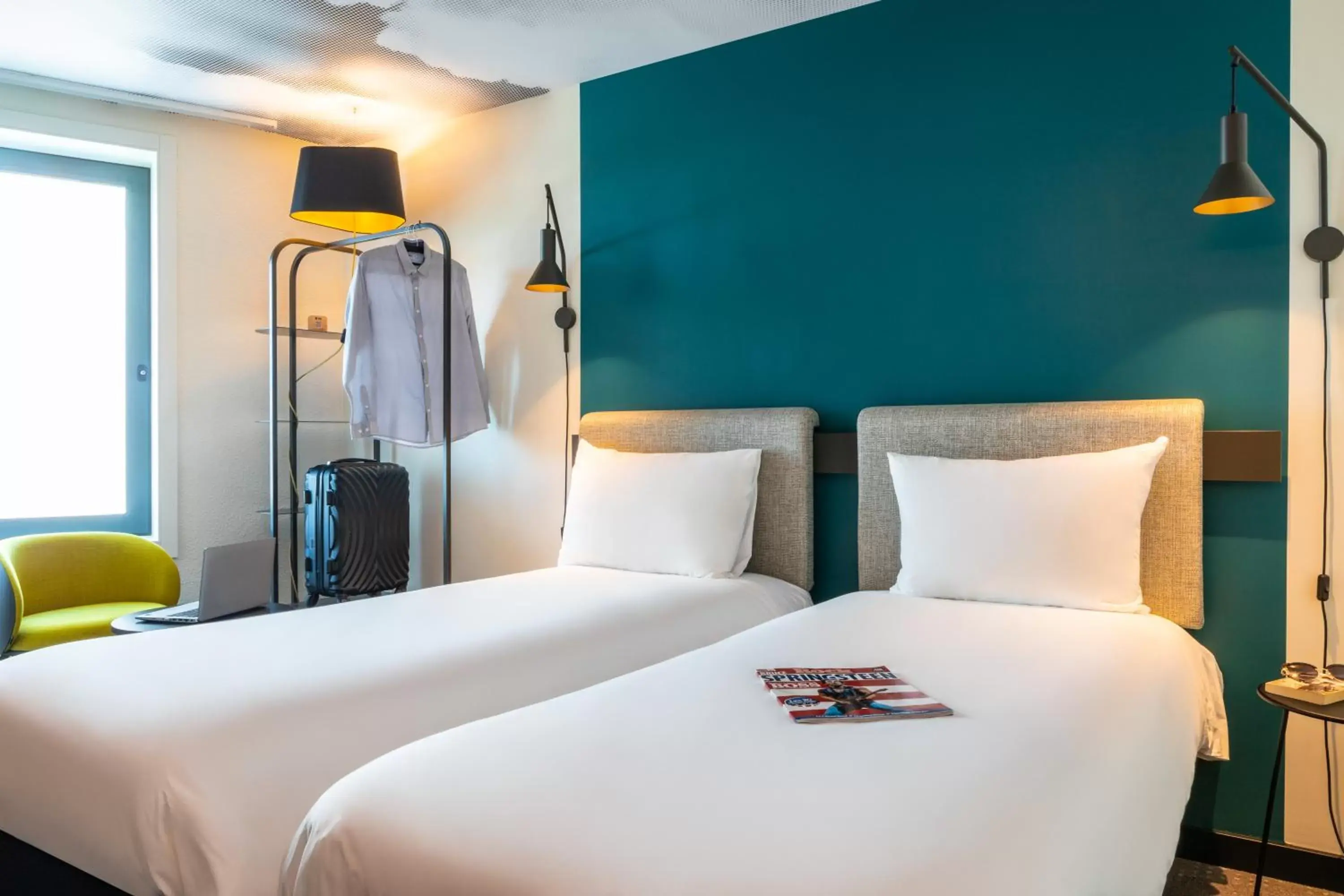 Bedroom, Bed in ibis Paris Coeur d'Orly Airport