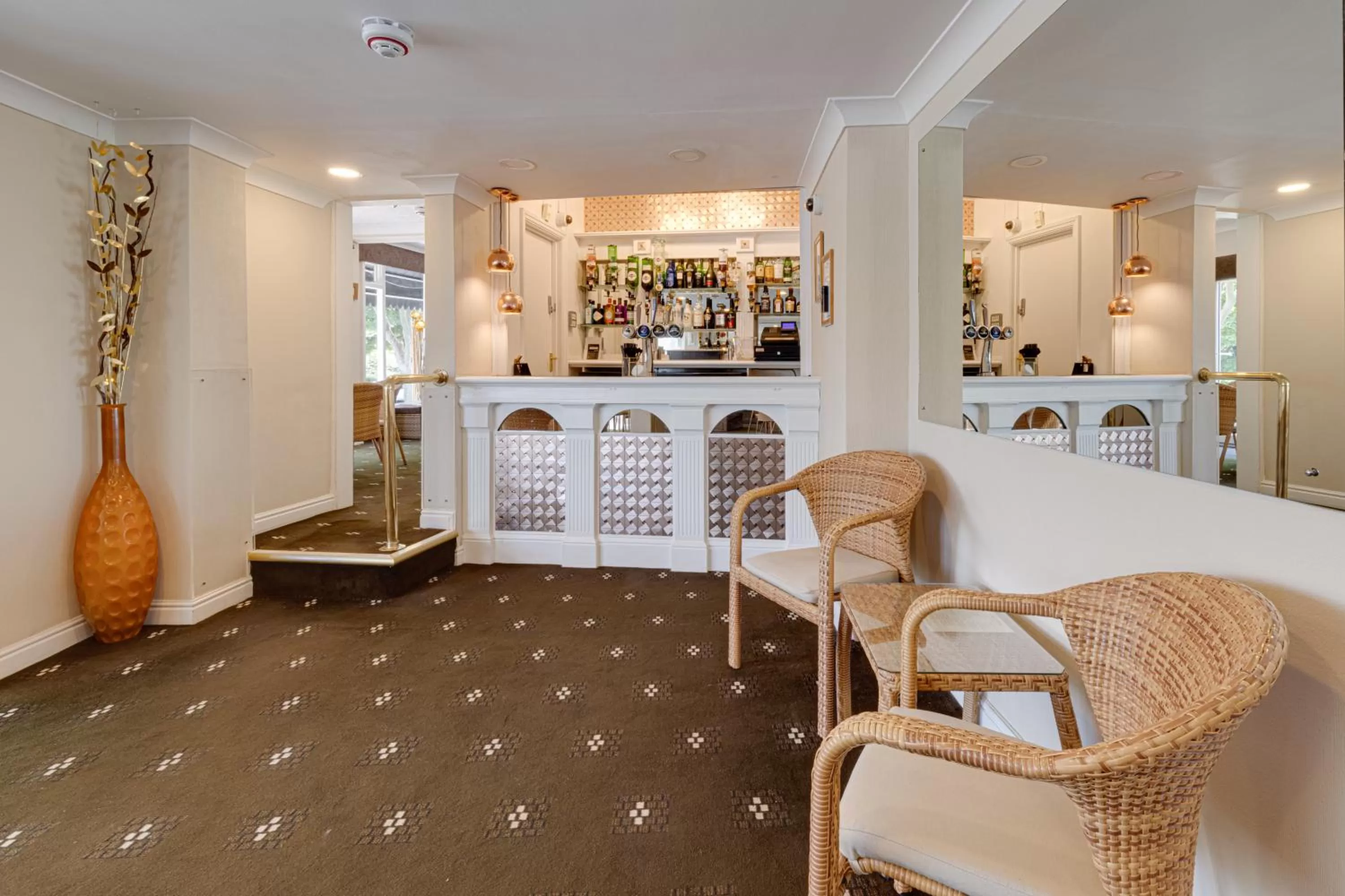 Lounge or bar in Park Manor Hotel