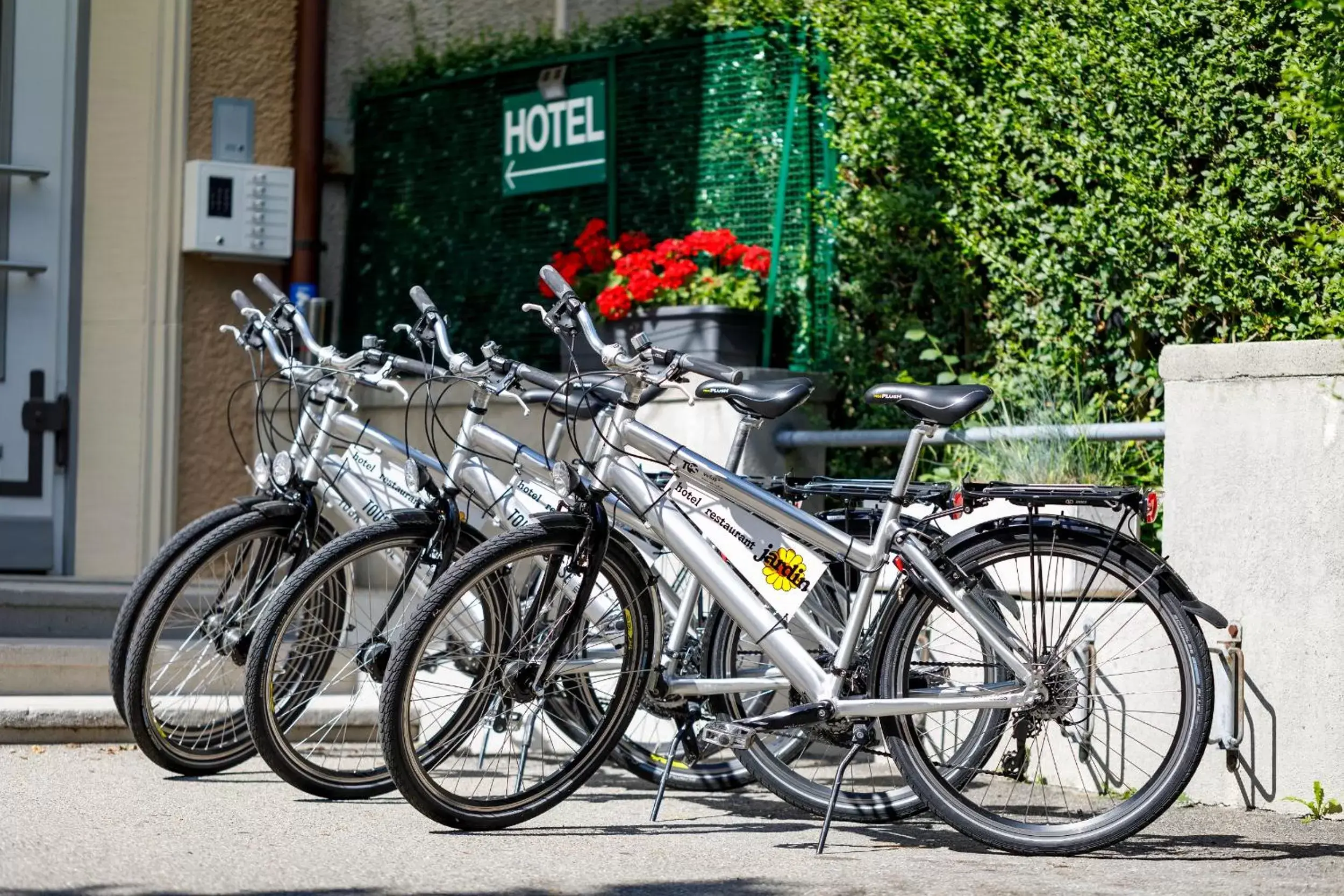 Cycling, Biking in Hotel Jardin Bern