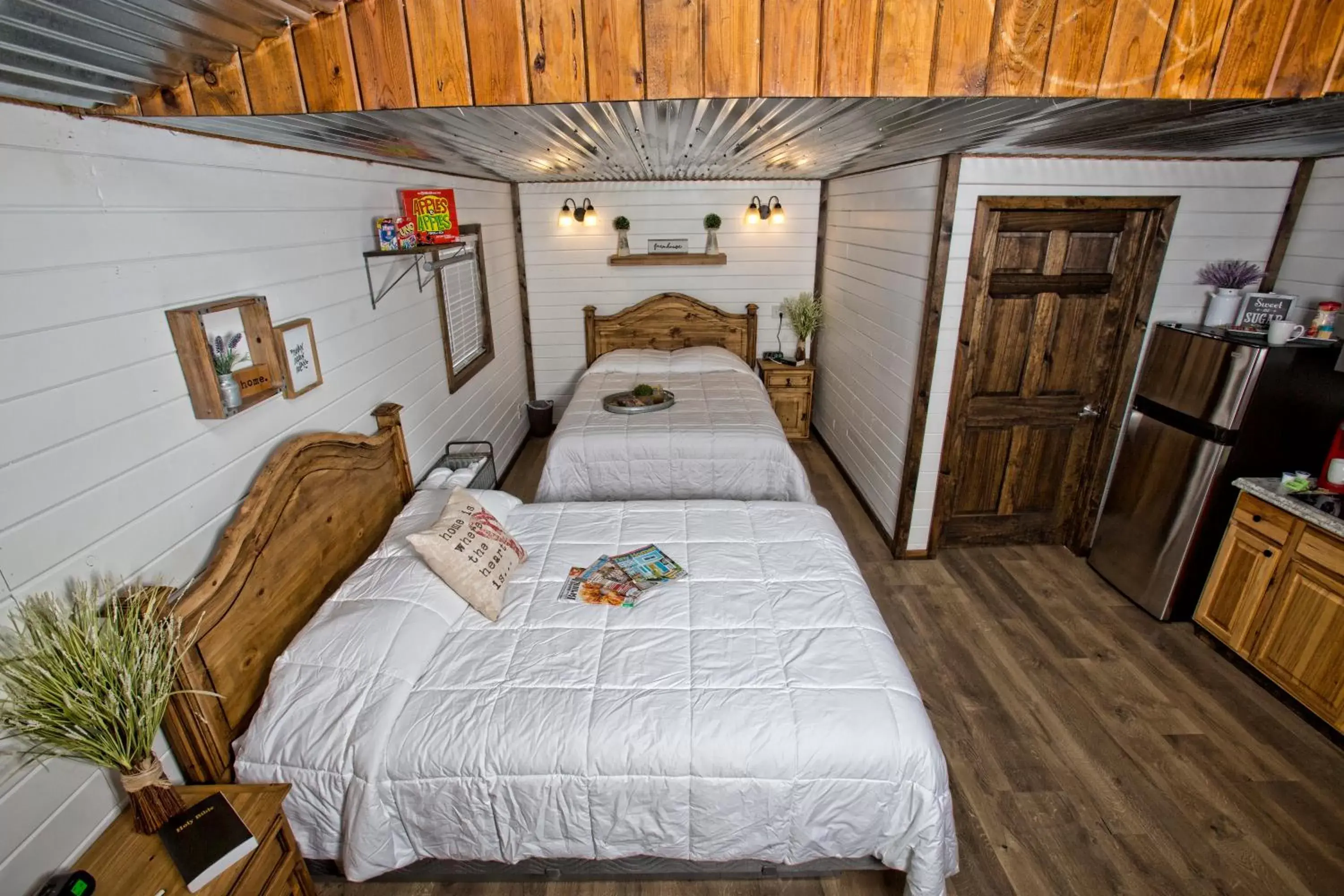 Bed in Stateline Cabin