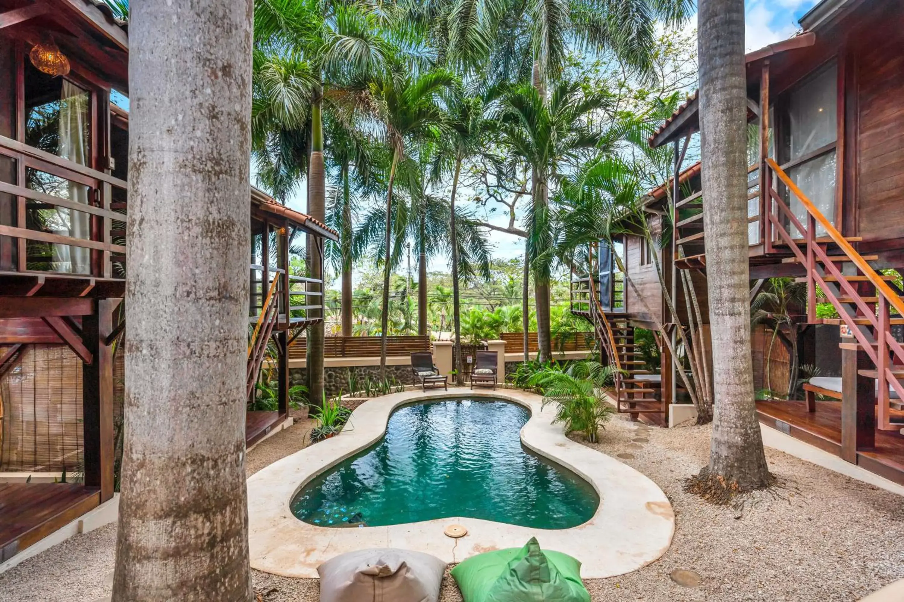 Pool View in The Beach Bungalows - Digital Nomad Friendly - Adults Only