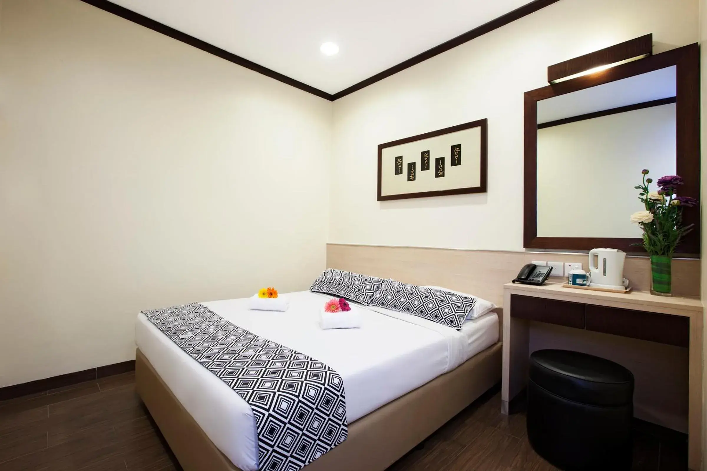 Photo of the whole room, Bed in Hotel 81 Fuji Photo of the whole room, Bed in Hotel 81 Fuji