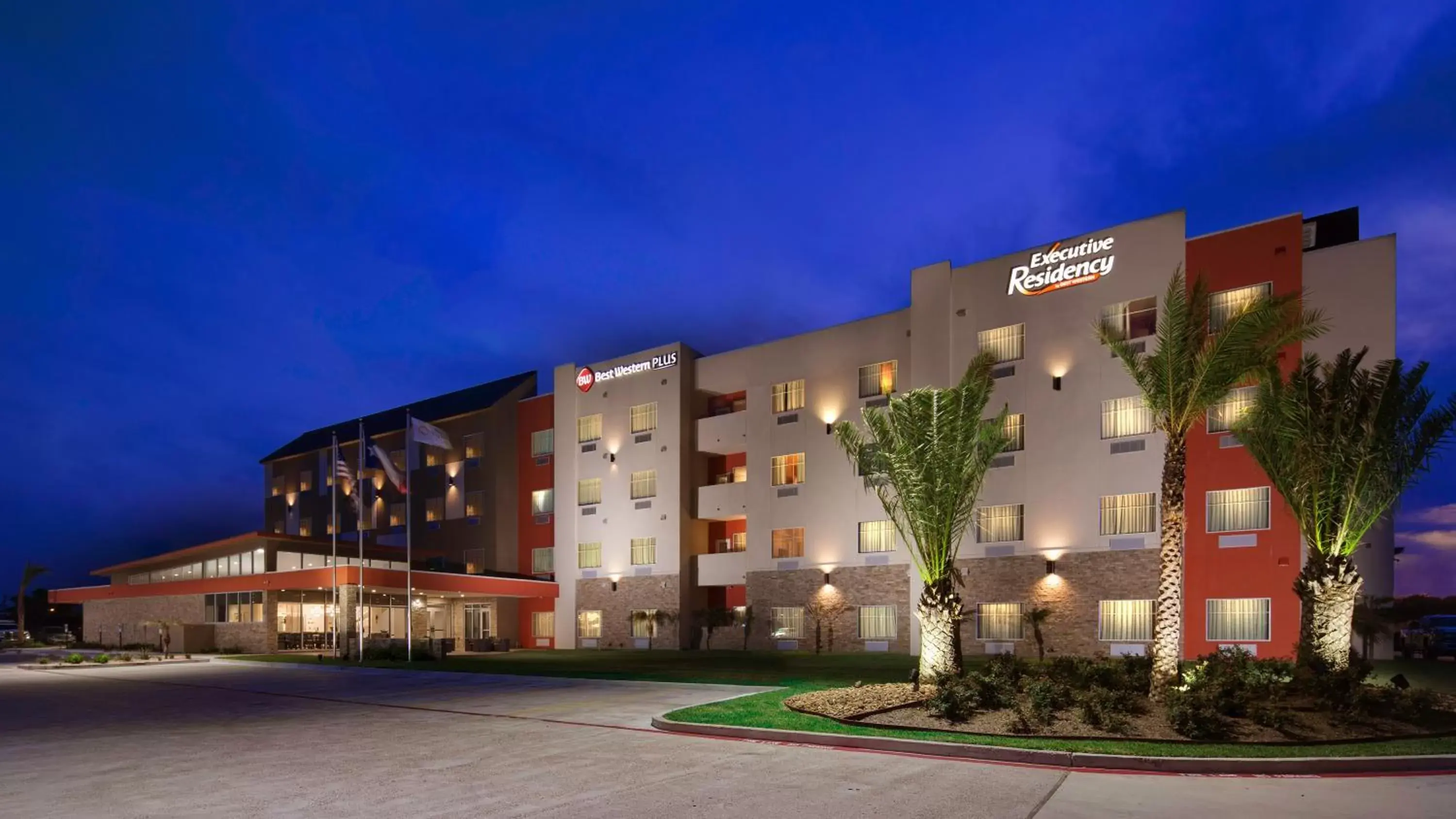 Property Building in Best Western Executive Residency IH-37 Corpus Christi