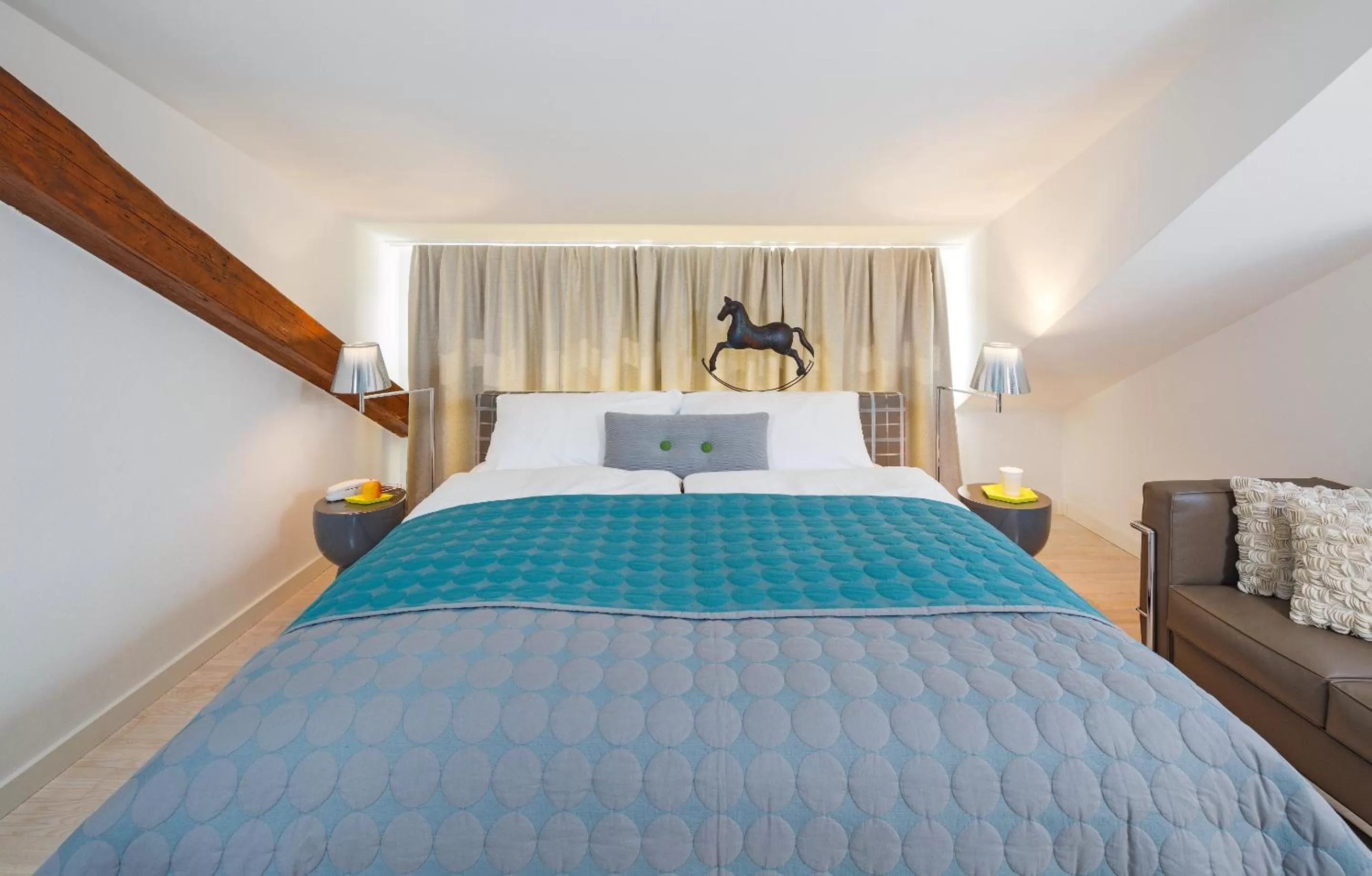 Junior Suite with Terrace and Lake View in Hotel Rössli