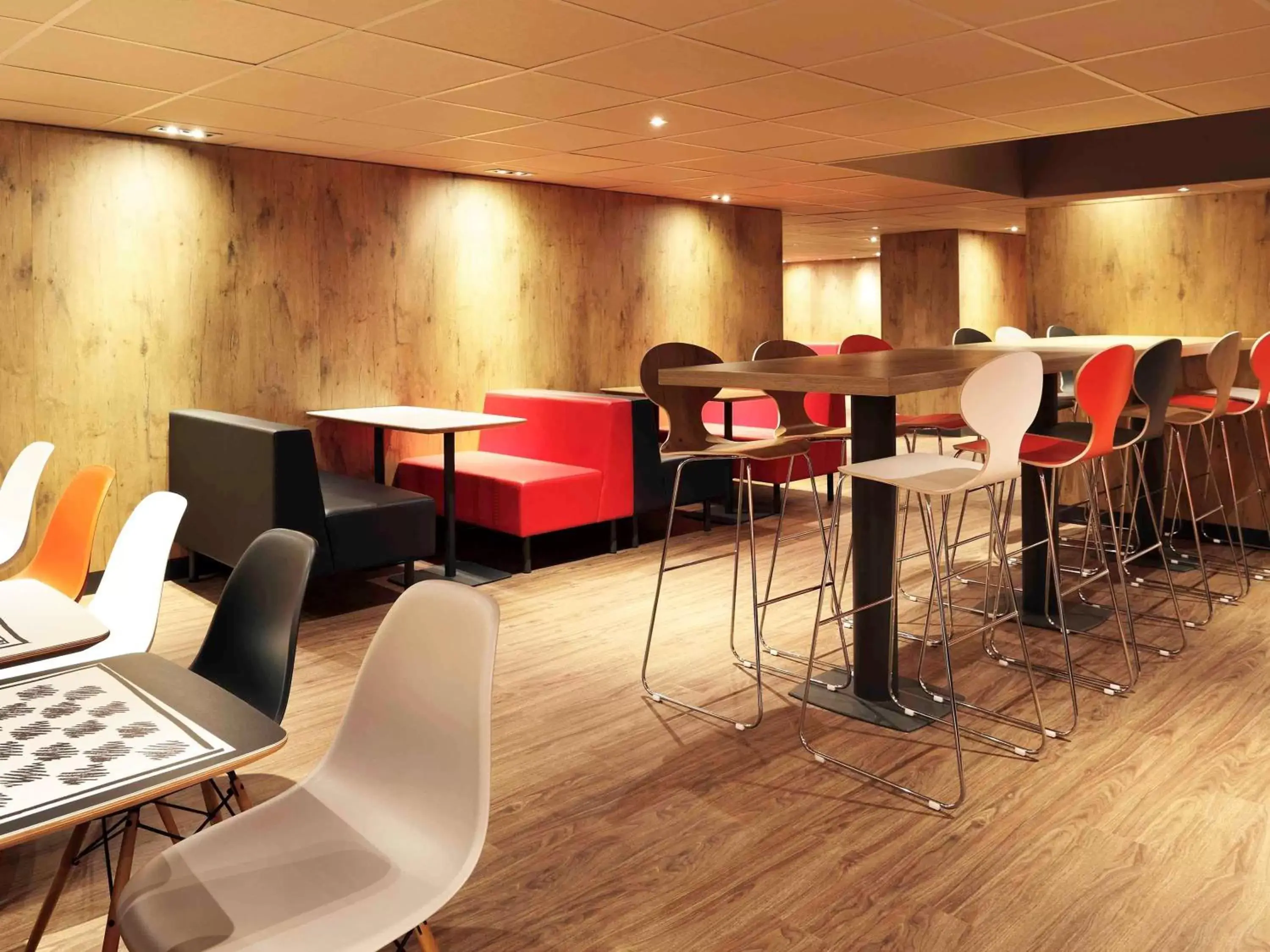 Breakfast, Restaurant/Places to Eat in ibis Montpellier Centre Comedie