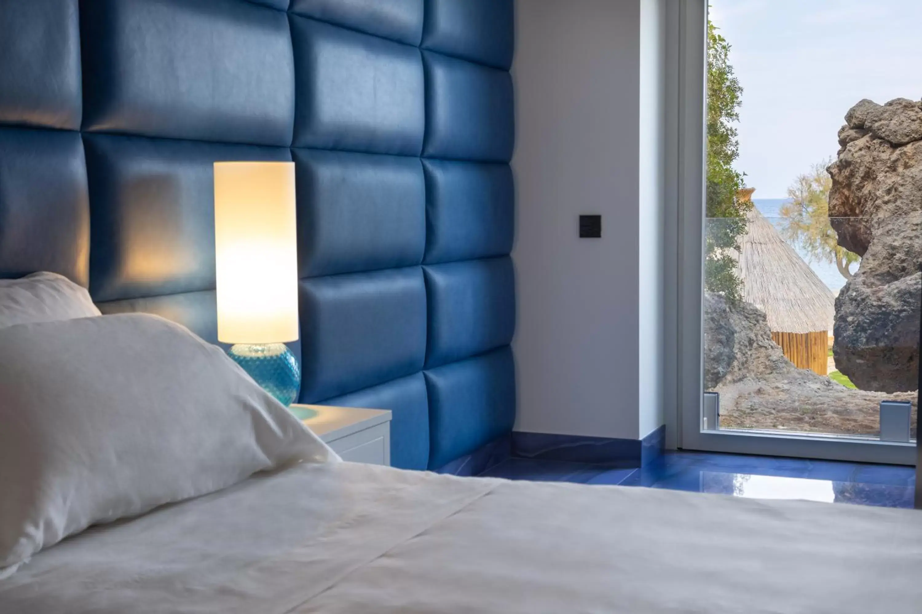 Bedroom, Bed in Grotta Palazzese Beach Hotel