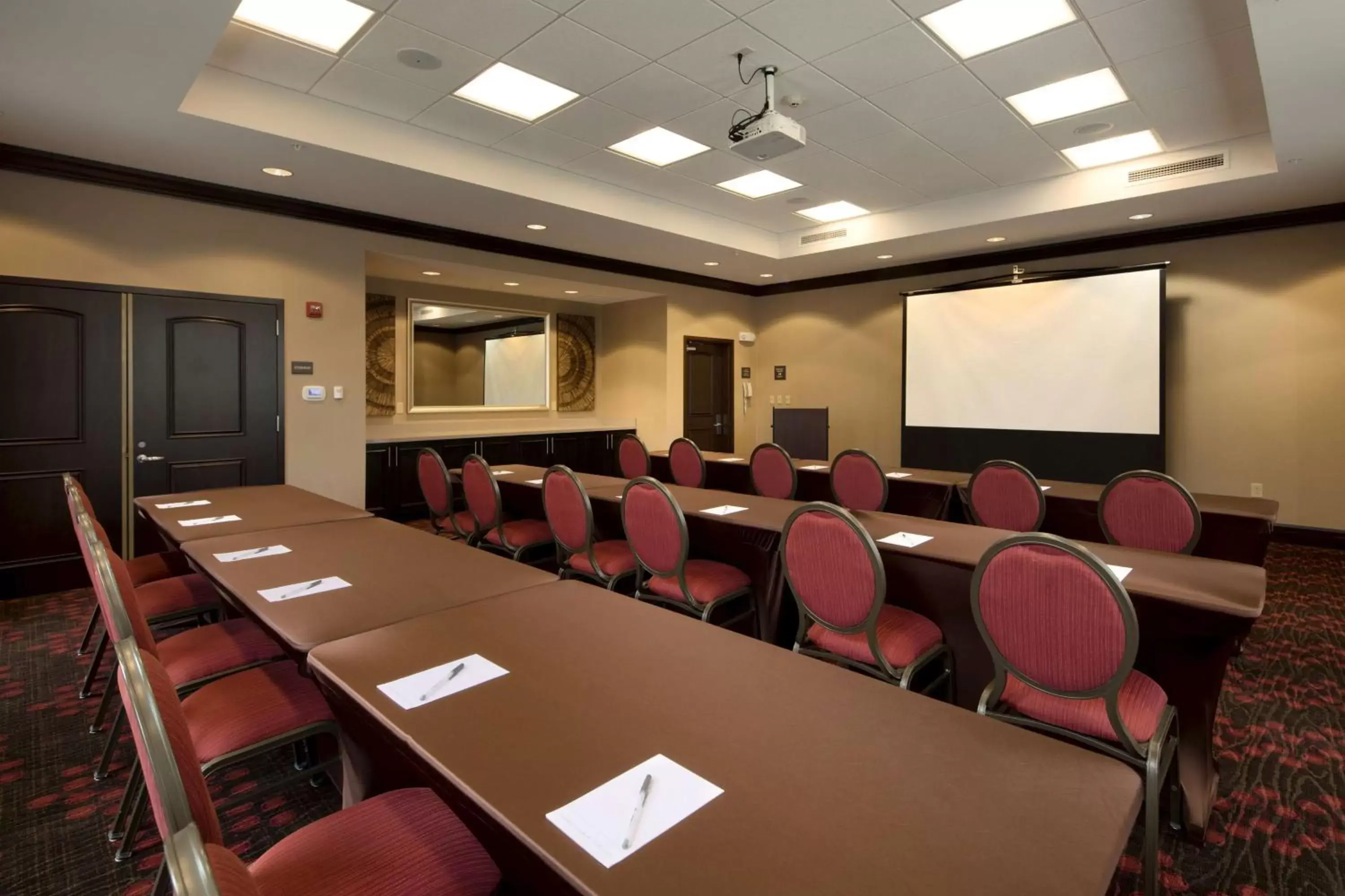 Meeting/conference room in Hampton Inn Lewiston-Auburn