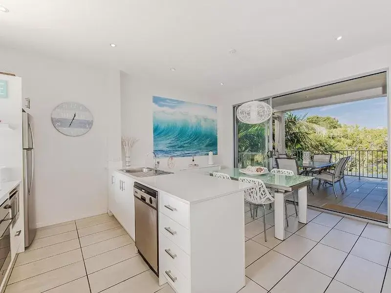 Kitchen/Kitchenette in Metzo Noosa Resort