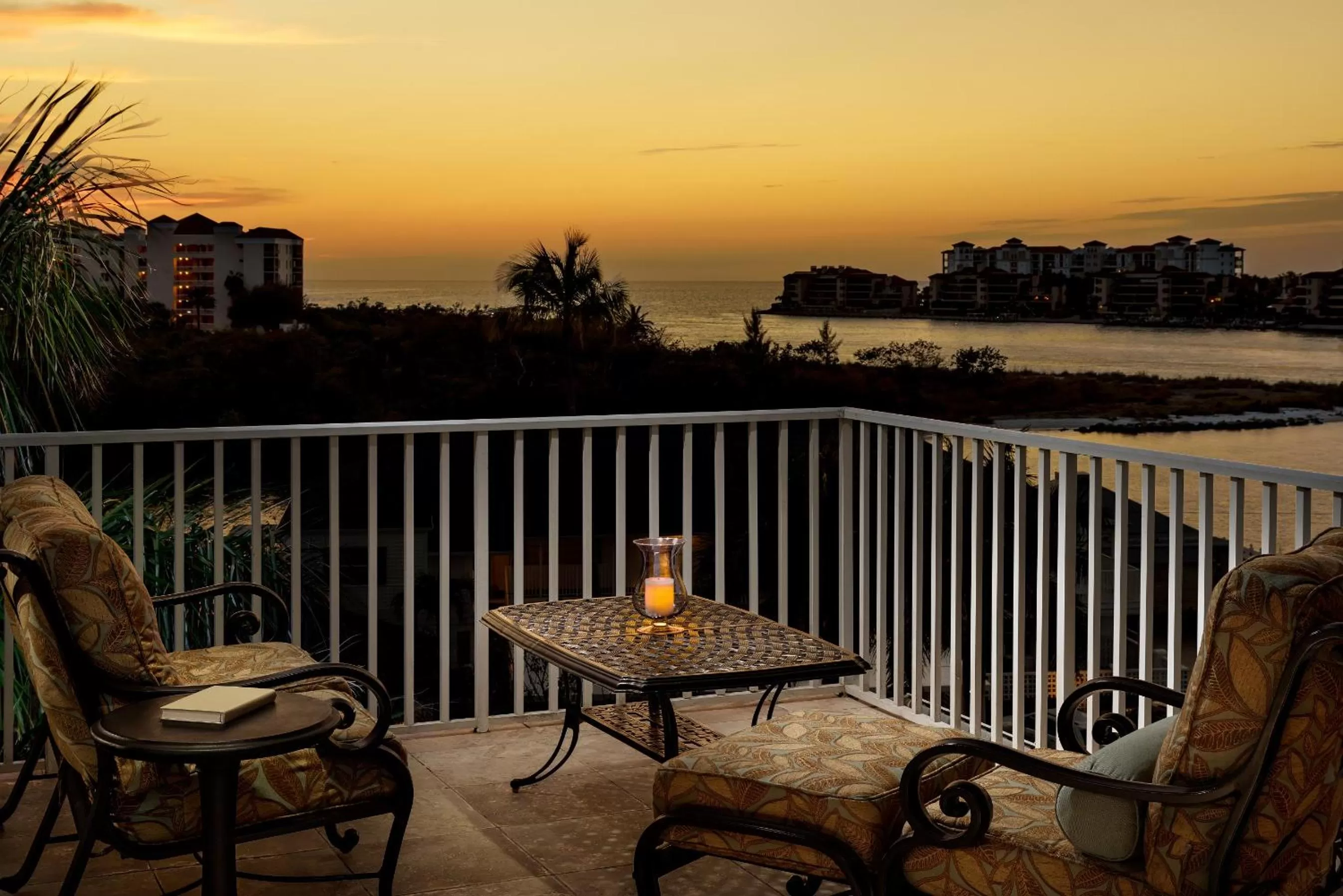 Balcony/Terrace in Olde Marco Island Inn and Suites