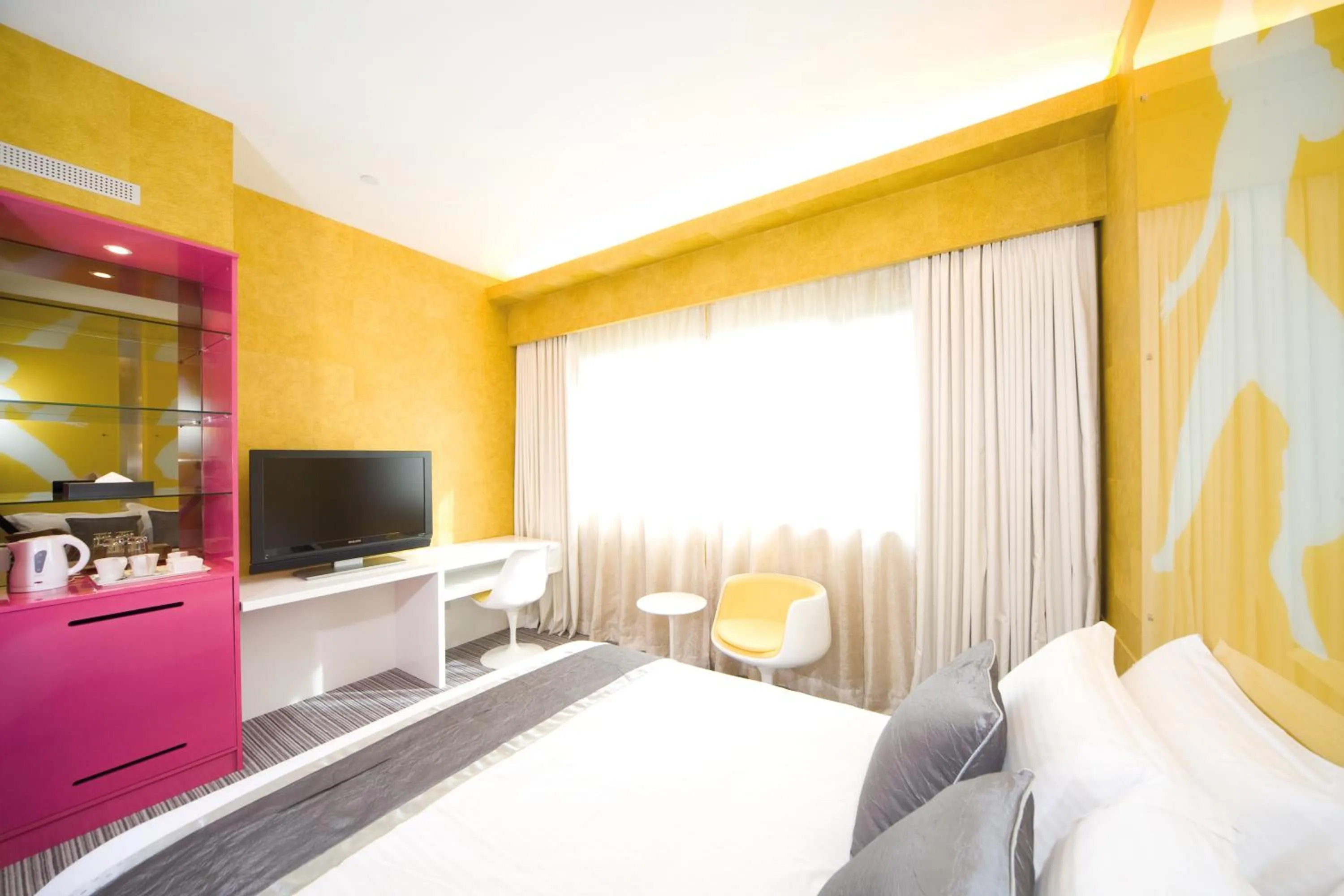 Bed in Hotel Re! @ Pearl's Hill