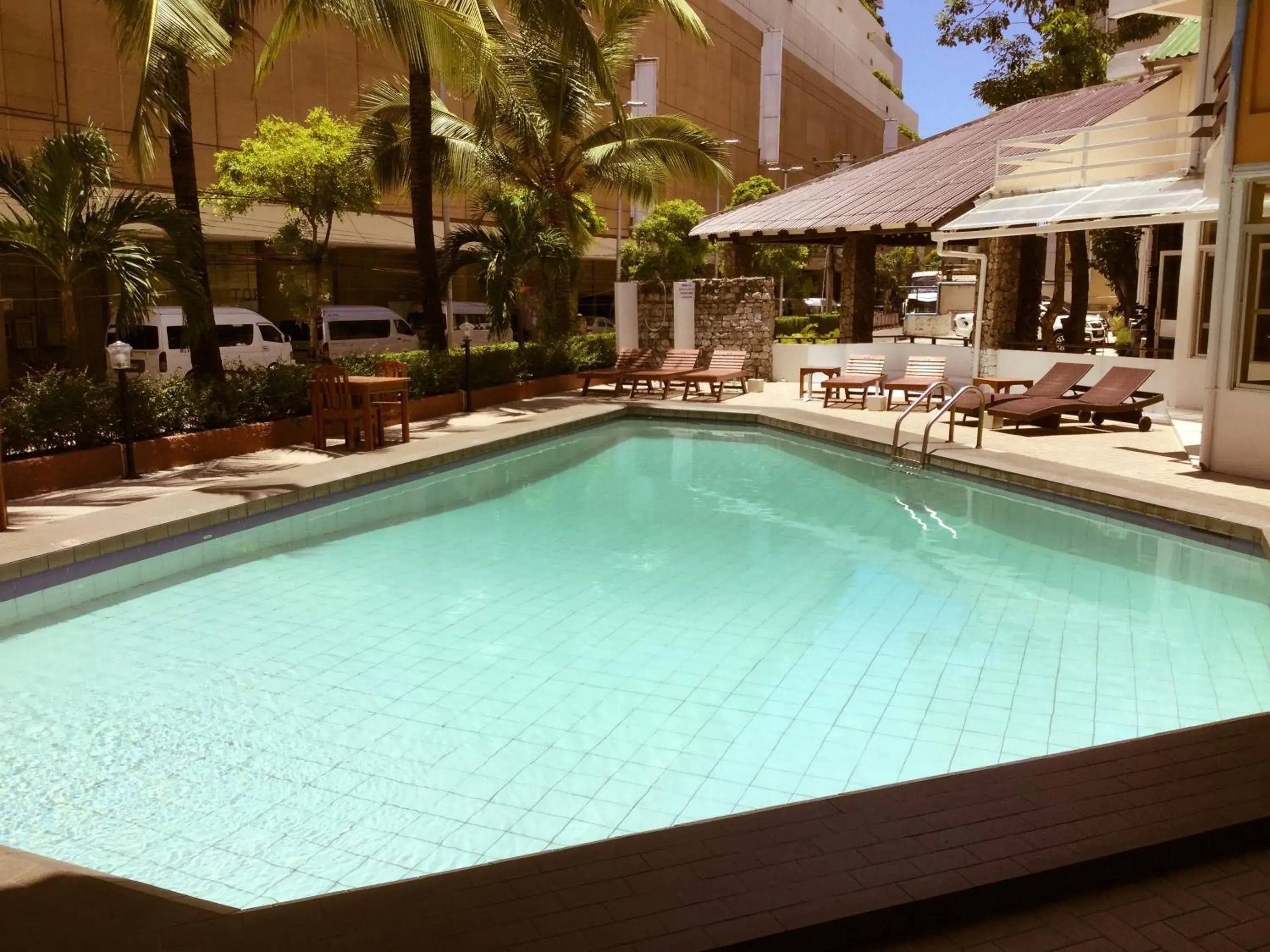 Property building, Swimming Pool in Pattaya At Nine