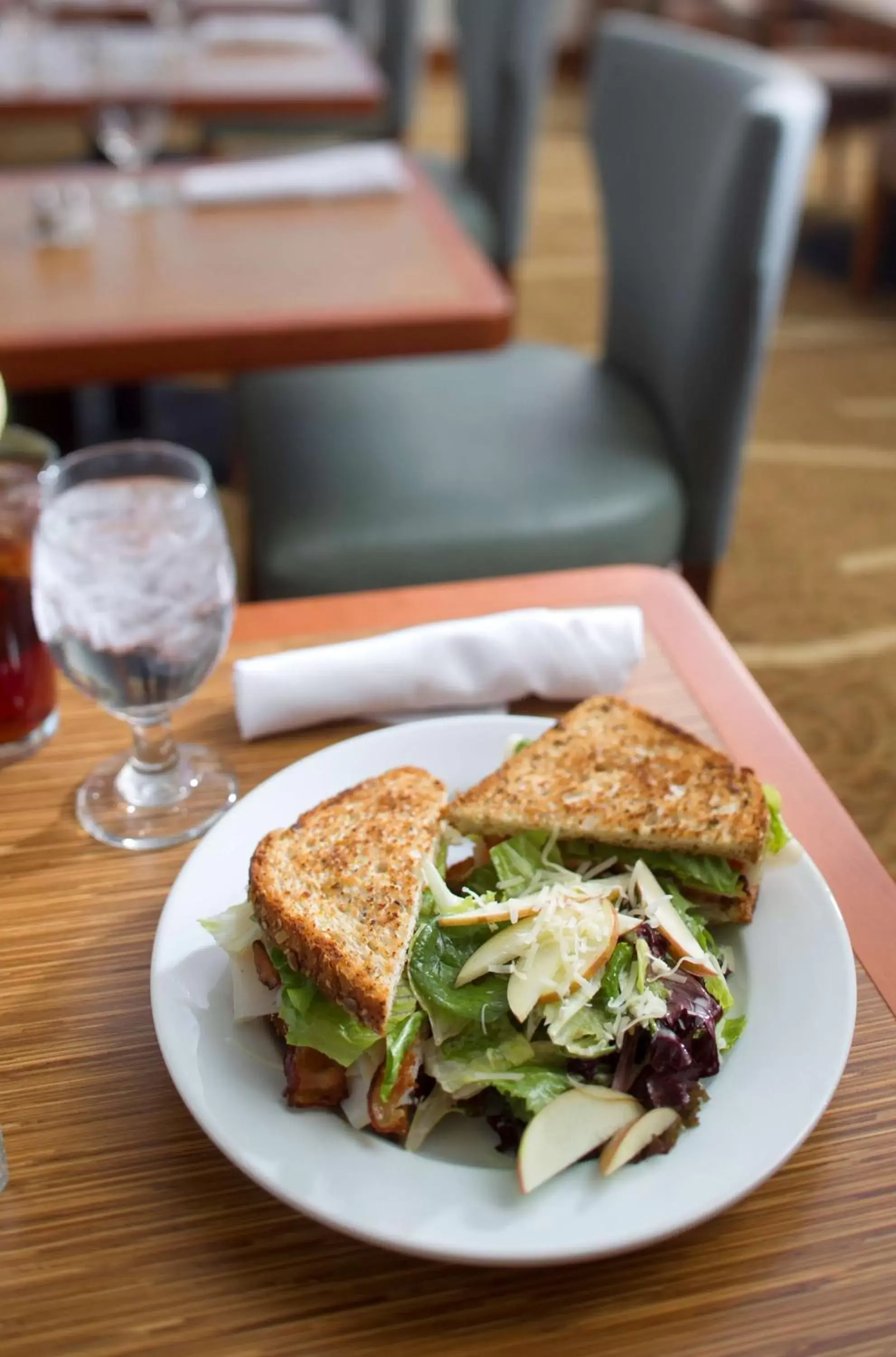 Restaurant/places to eat in Hilton Garden Inn Cedar Falls Conference Center Restaurant/places to eat in Hilton Garden Inn Cedar Falls Conference Center