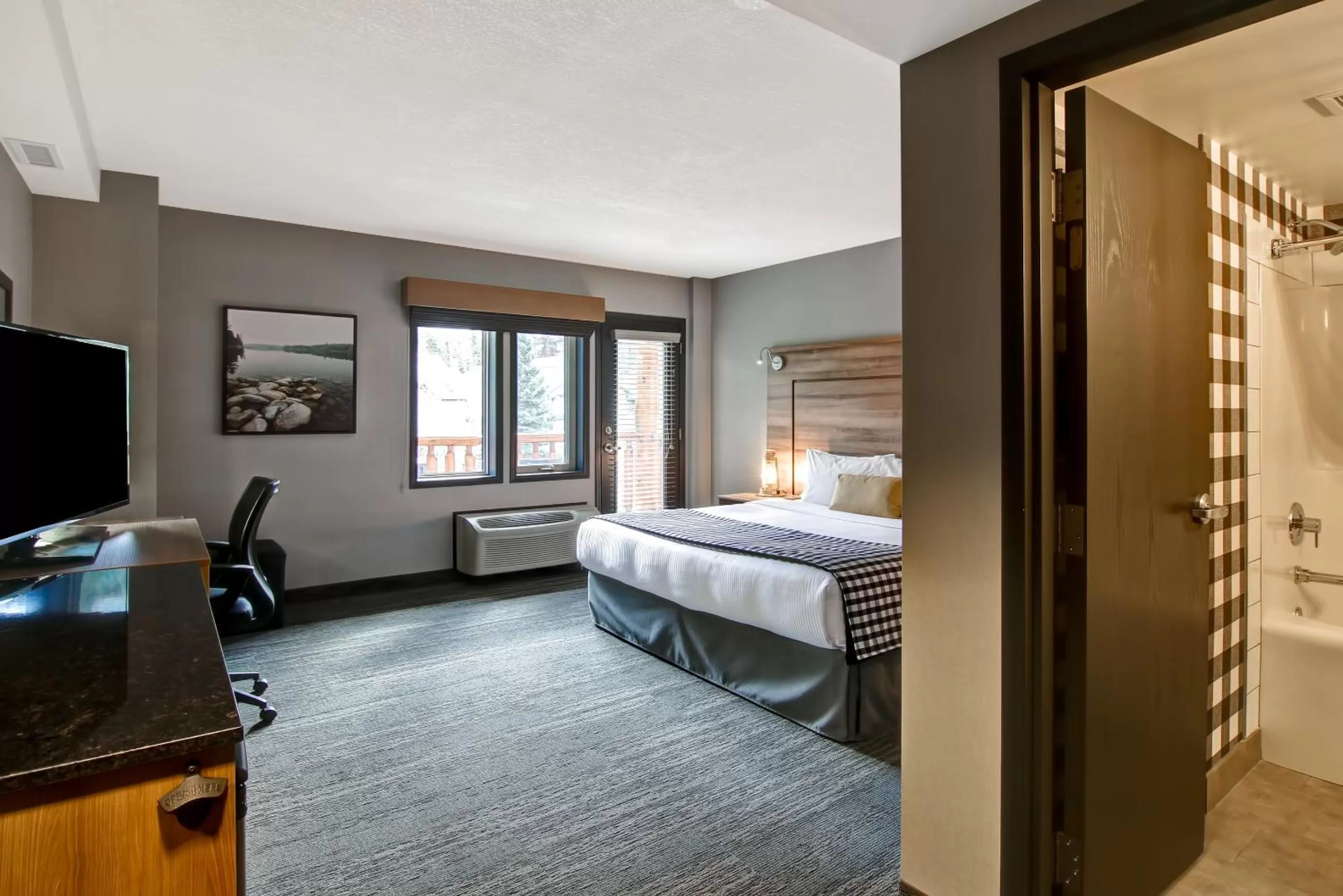 Bedroom, Bed in Canalta Lodge