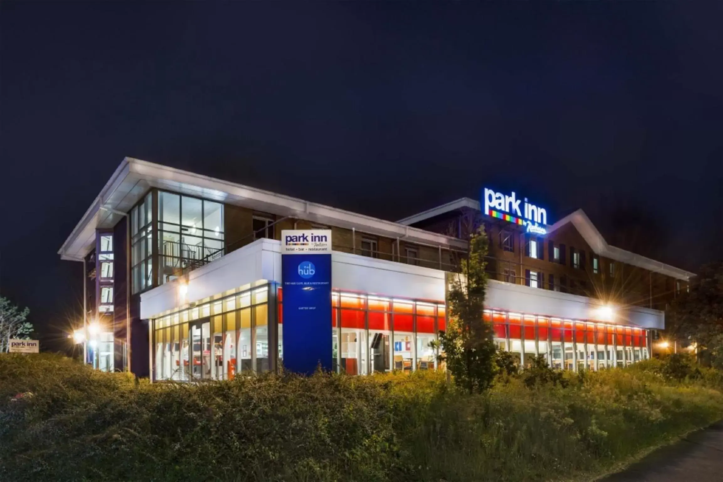 Facade/entrance, Property Building in Park Inn by Radisson Birmingham Walsall