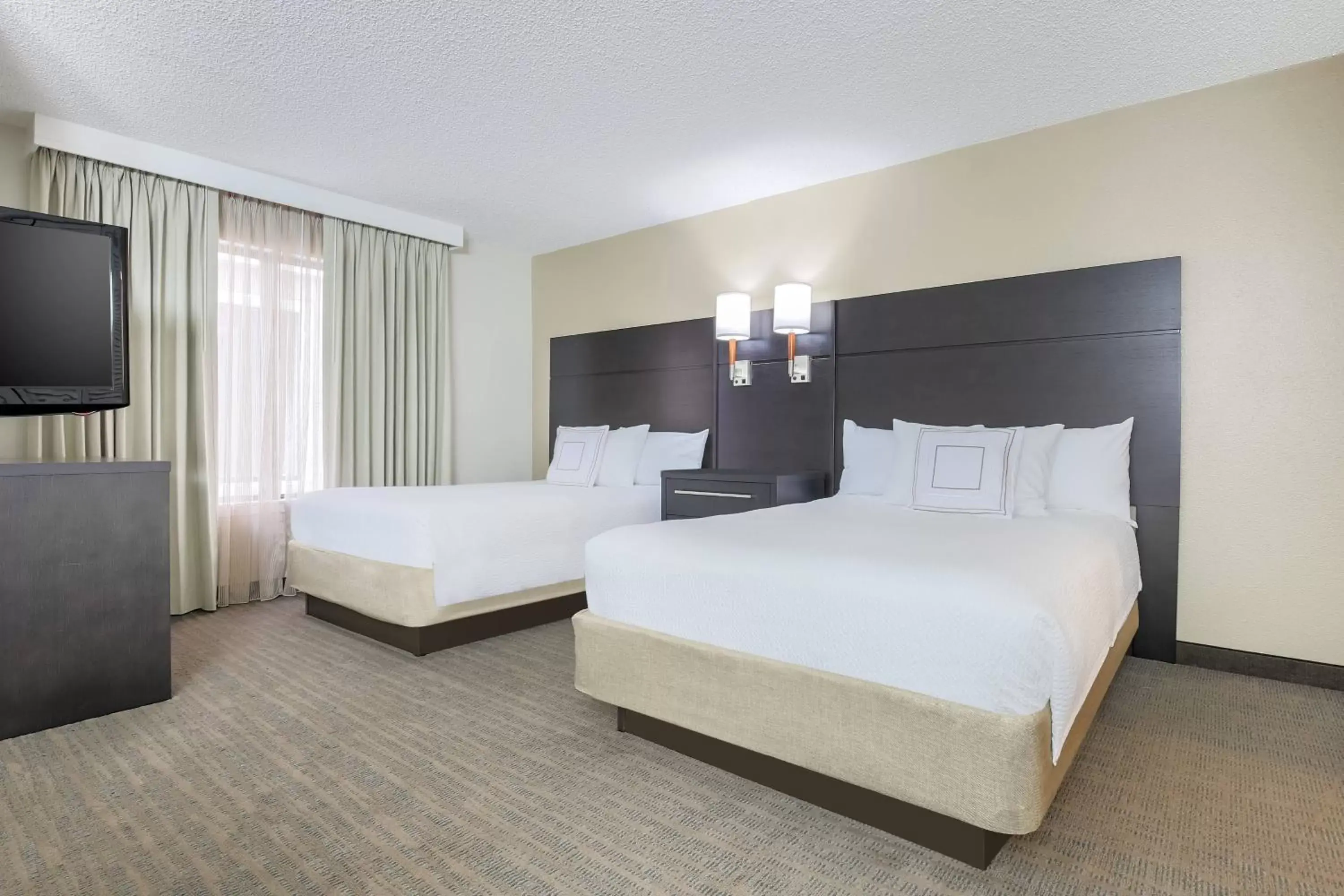 Bedroom, Bed in Residence Inn Boca Raton