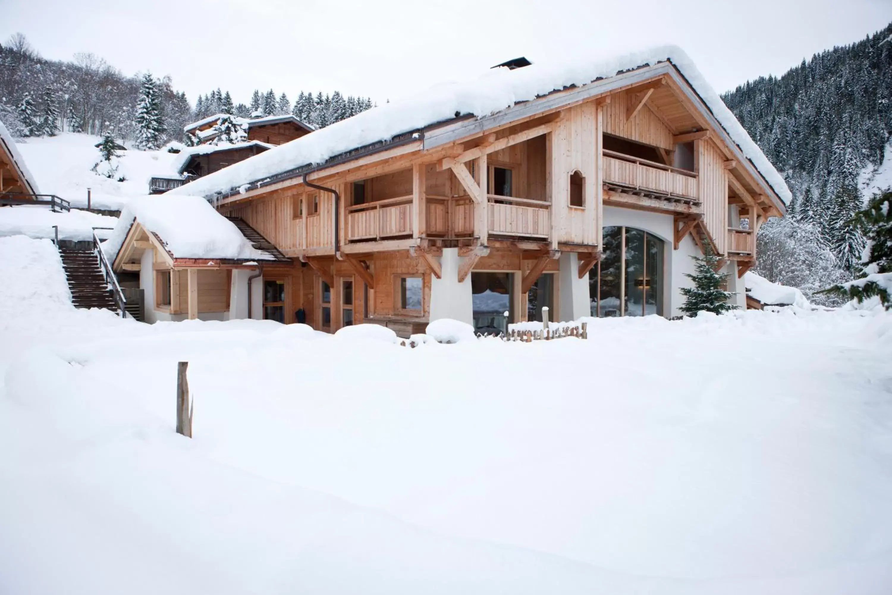 Property building, Winter in Flocons de Sel