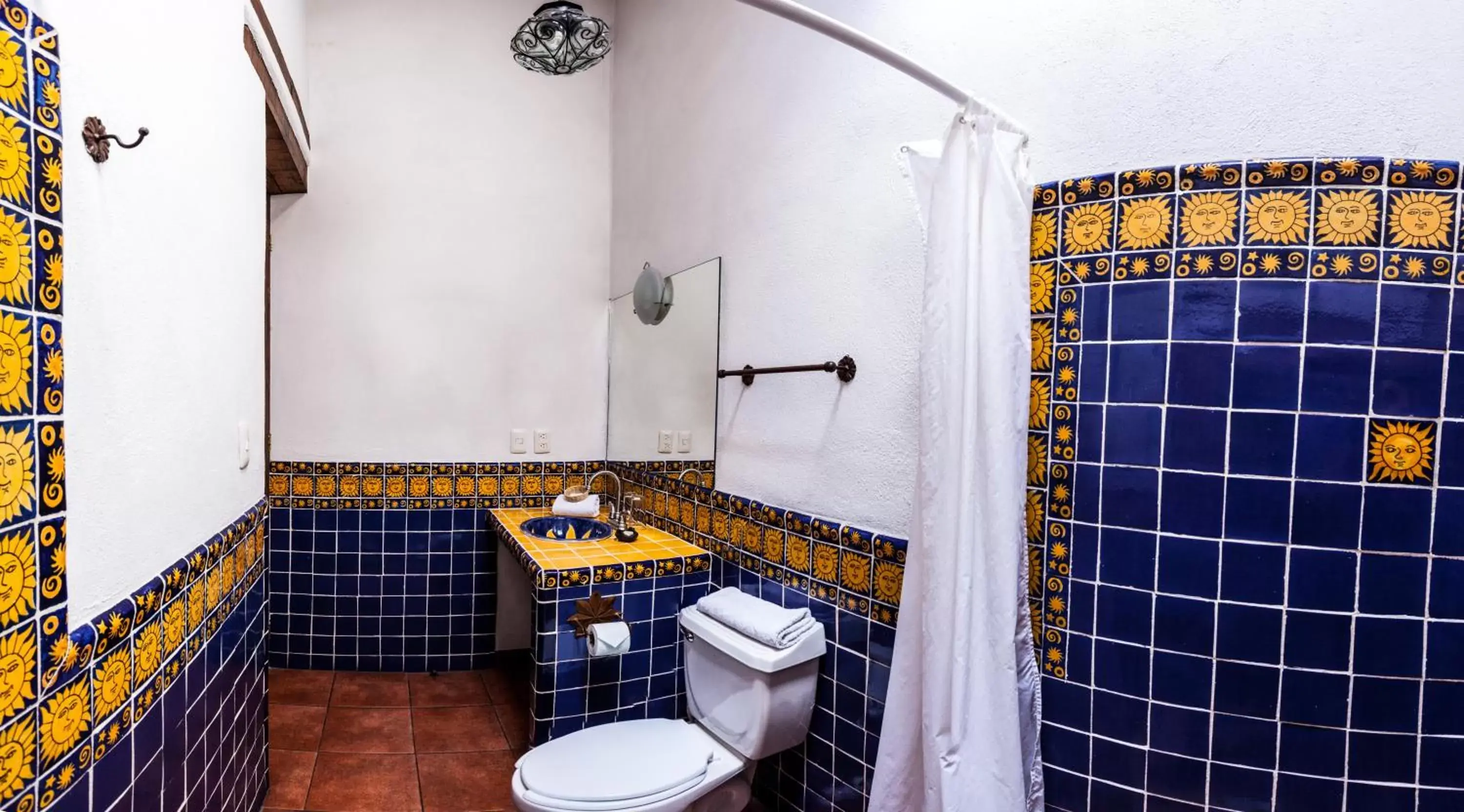 Shower, Bathroom in Posada Yolihuani