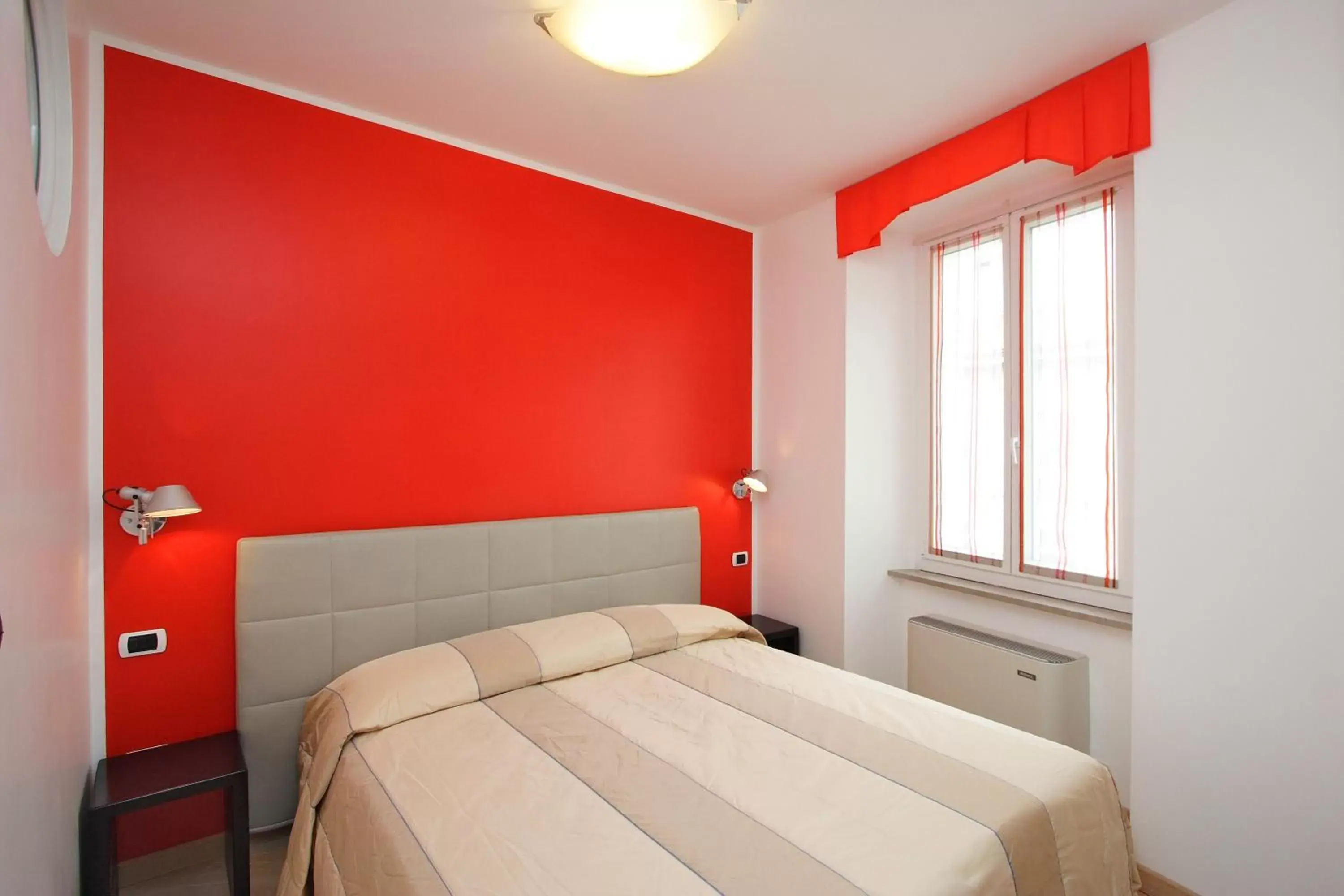 Bedroom, Bed in Hotel Roma Bedroom, Bed in Hotel Roma