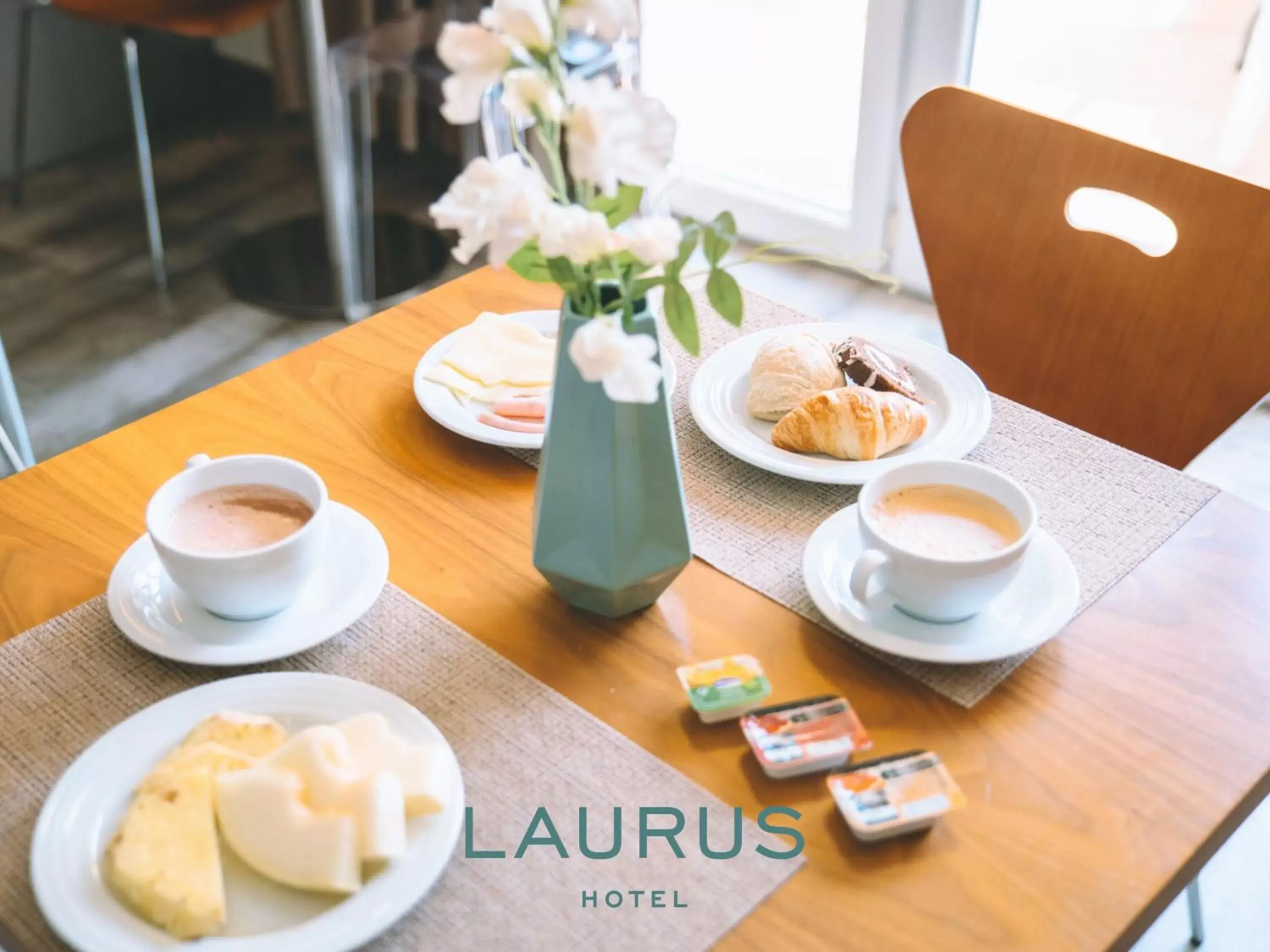 Breakfast in Laurus Hotel