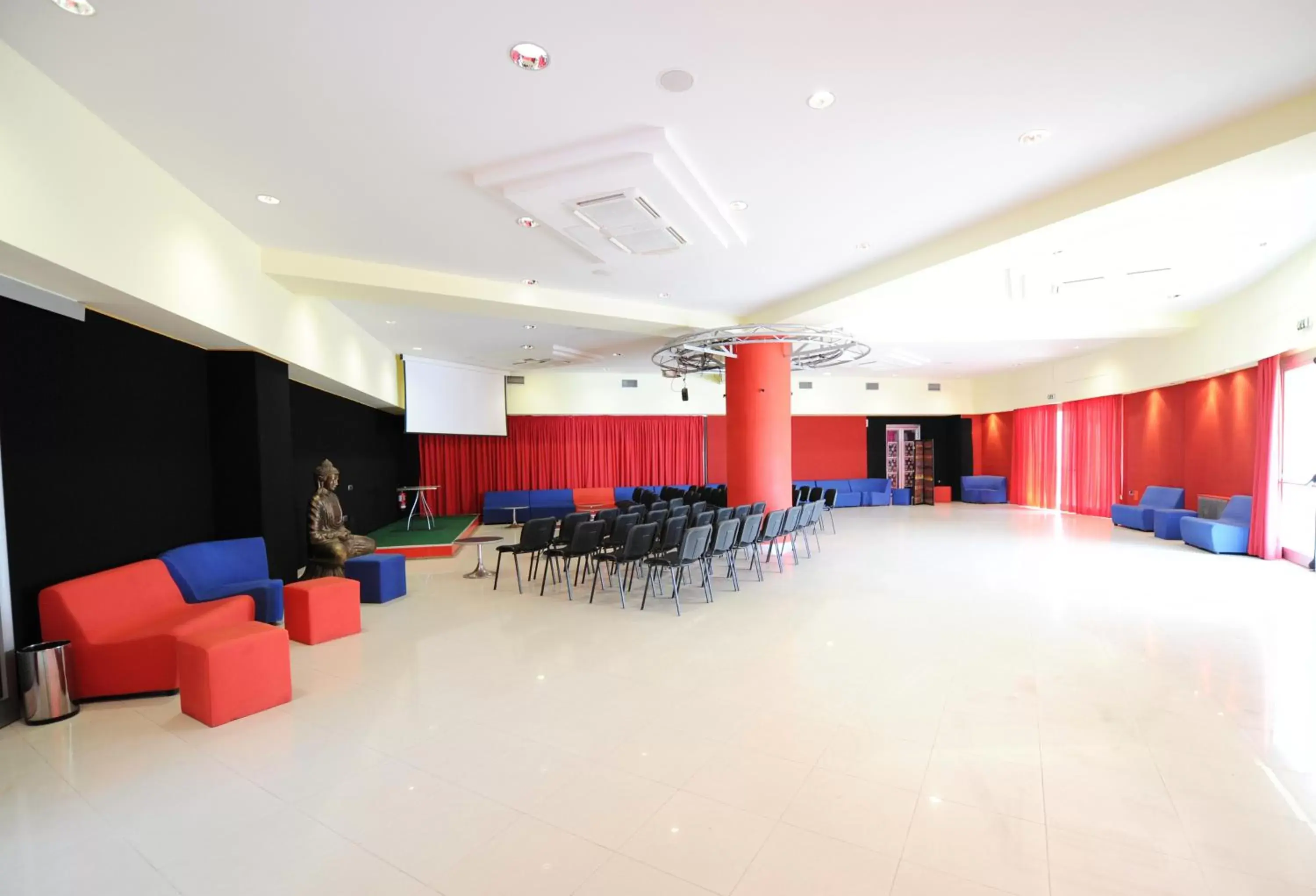 Banquet/Function facilities in Santa Lucia Hotel