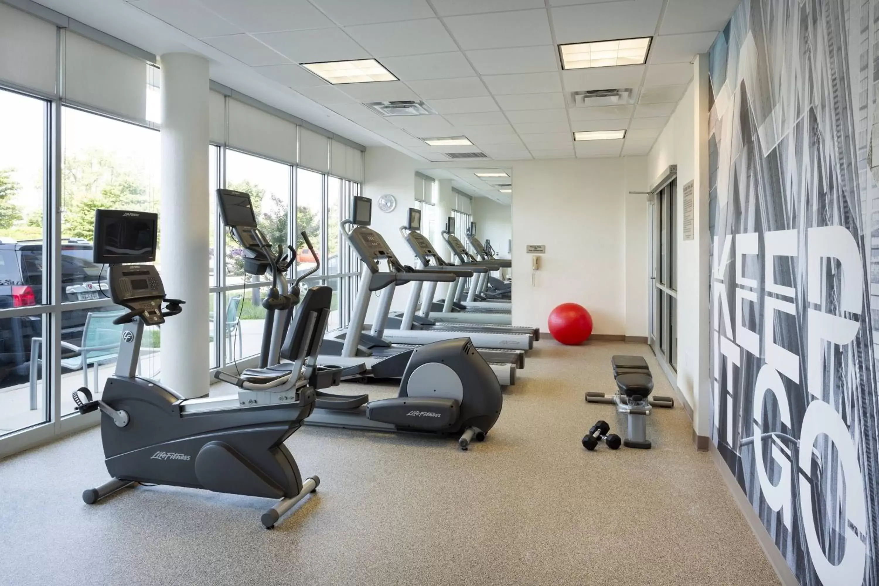 Fitness centre/facilities, Fitness Center/Facilities in SpringHill Suites by Marriott Philadelphia Airport / Ridley Park