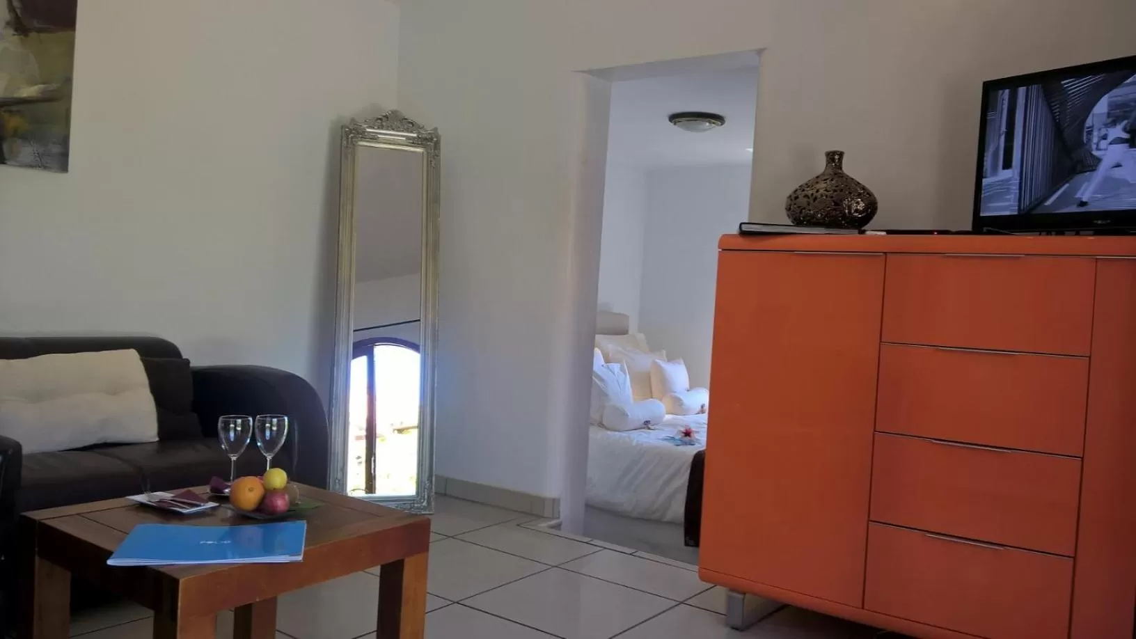 Living room in Birdcage Gay Men Resort and Lifestyle Hotel