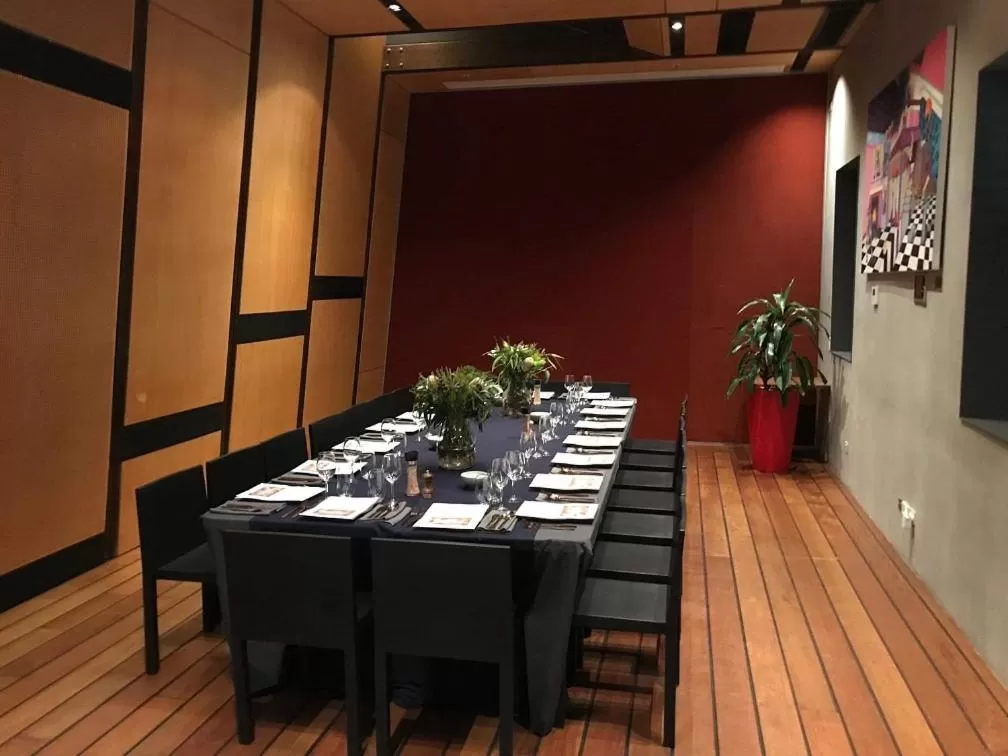 Meeting/conference room in Tolarno Hotel