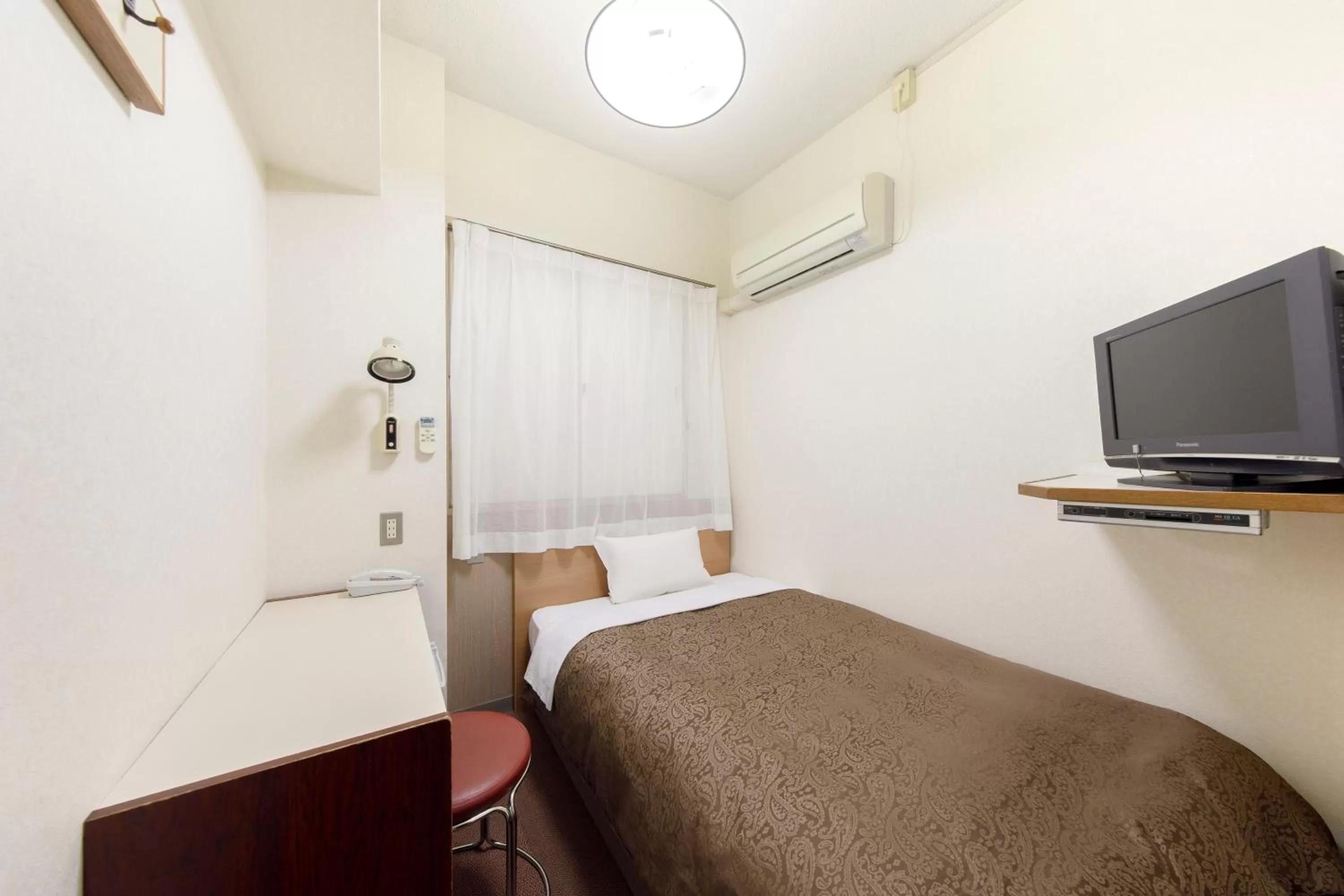 Photo of the whole room, Bed in Sunny Stone Hotel