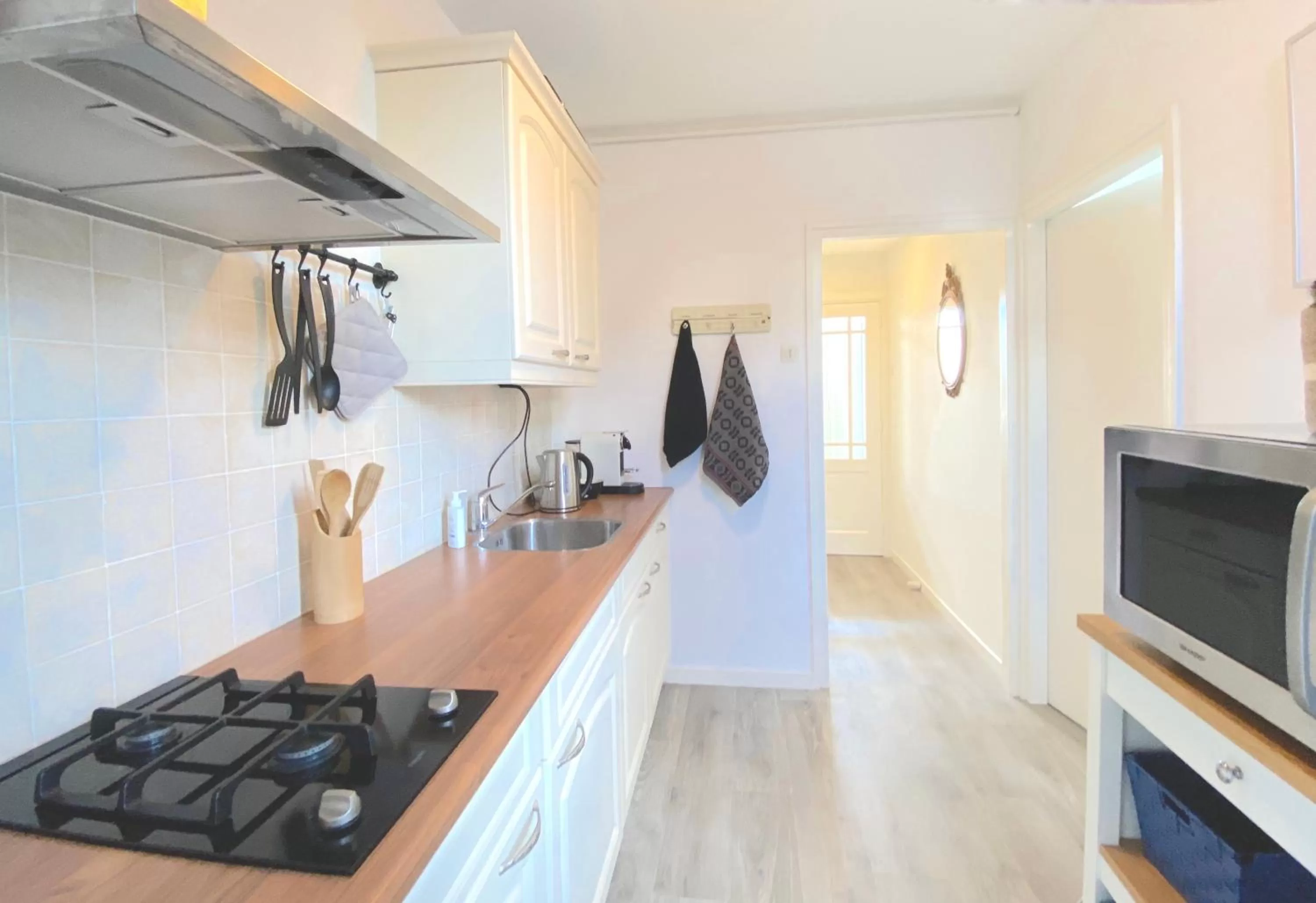 Kitchen or kitchenette, Kitchen/Kitchenette in Who's Anton for you or two, Monnickendam near Amsterdam