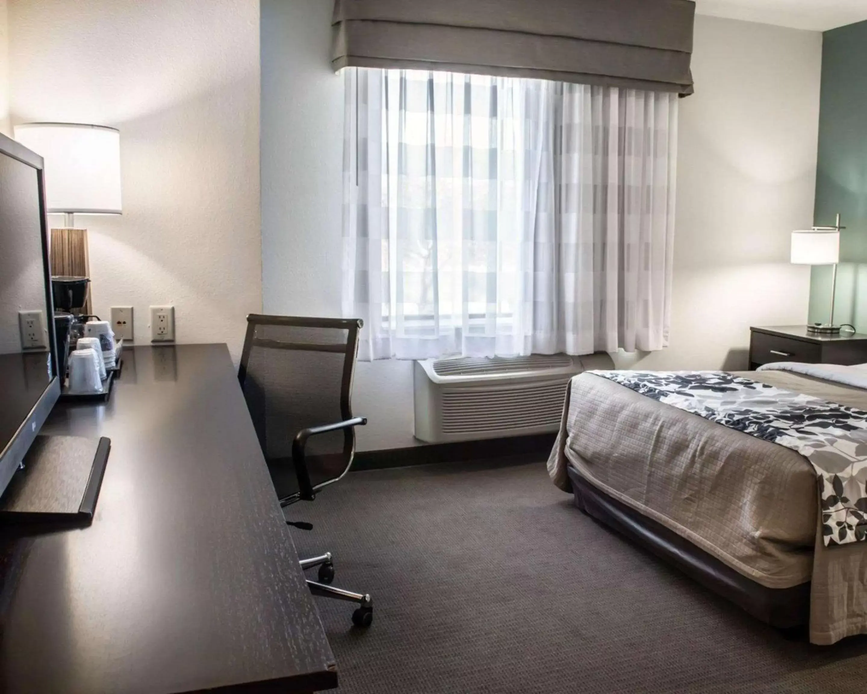 Photo of the whole room, Bed in Sleep Inn & Suites Monticello Photo of the whole room, Bed in Sleep Inn & Suites Monticello