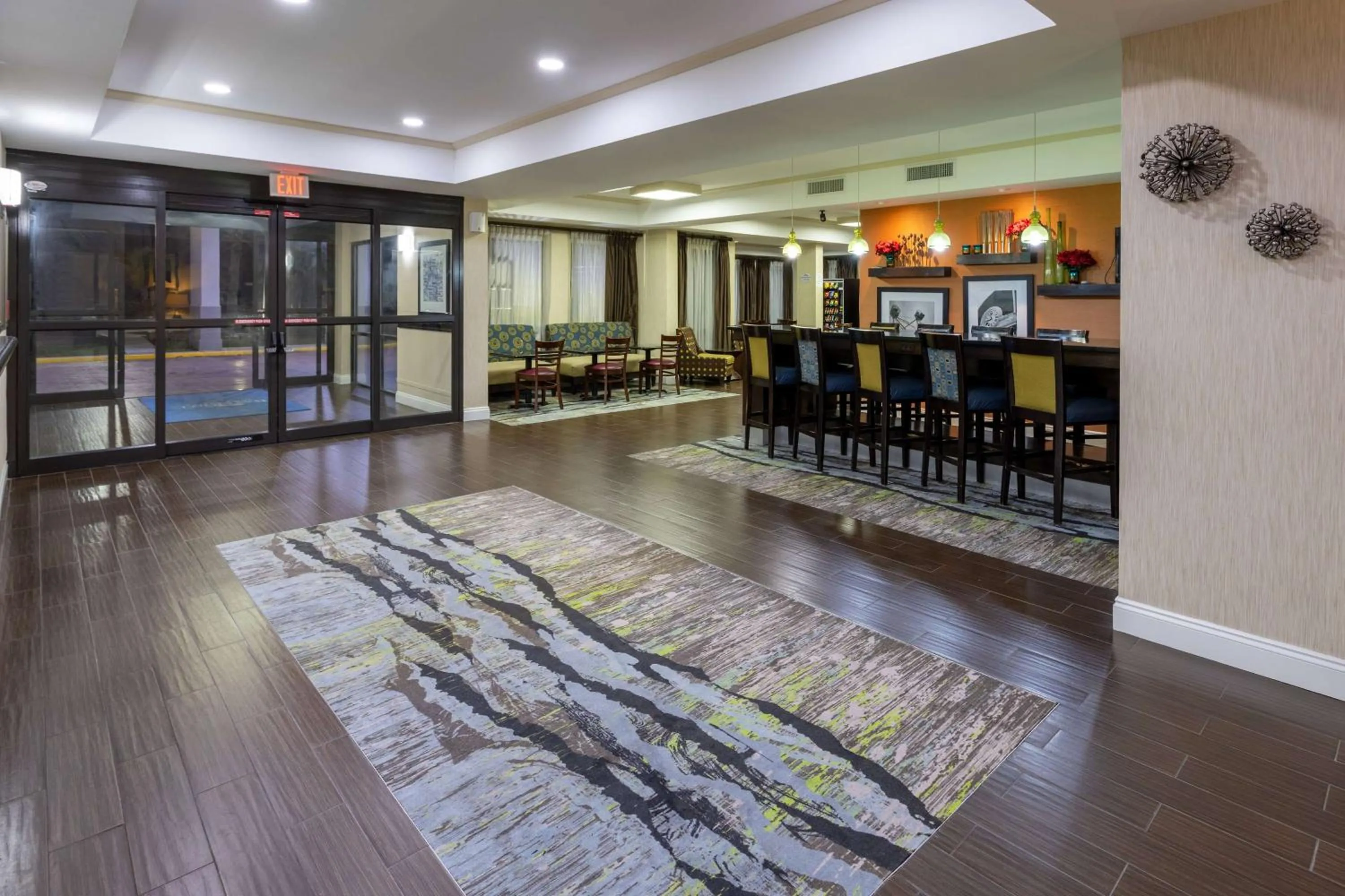 Lobby or reception in Baymont by Wyndham Saraland