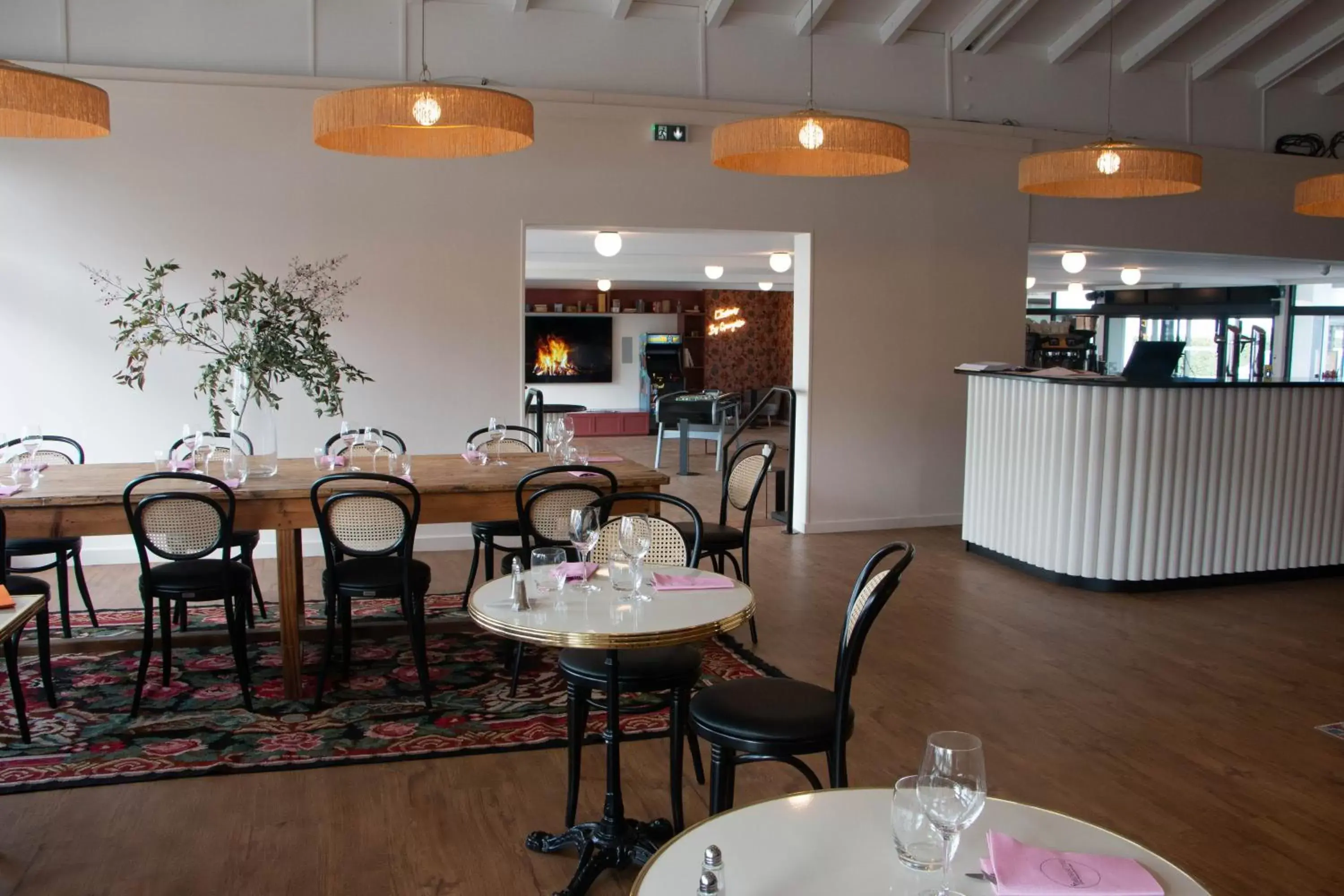 Restaurant/Places to Eat in Best Western Porte du Forez