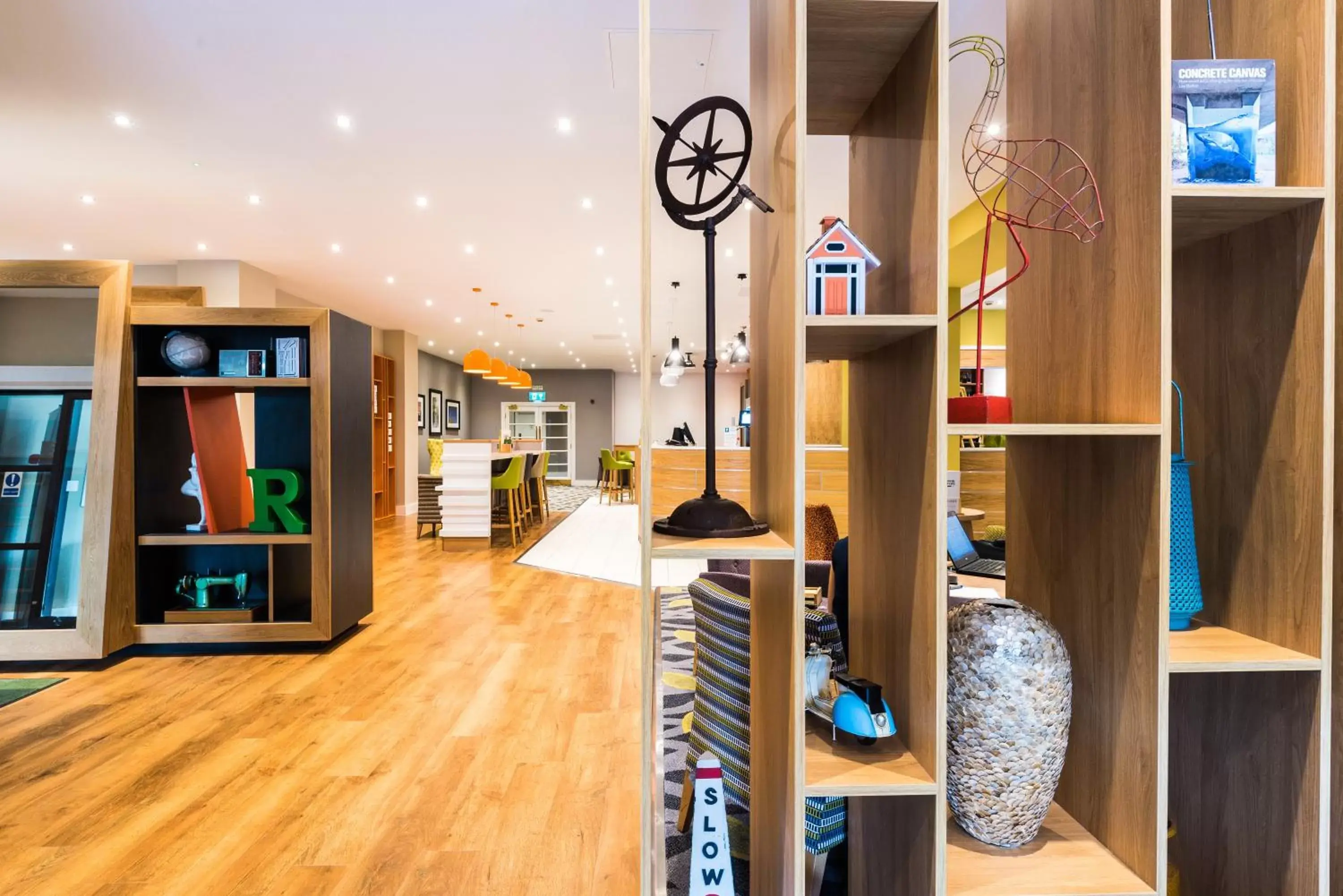 Property building in Holiday Inn Rotherham-Sheffield M1,Jct.33 by IHG Property building in Holiday Inn Rotherham-Sheffield M1,Jct.33 by IHG