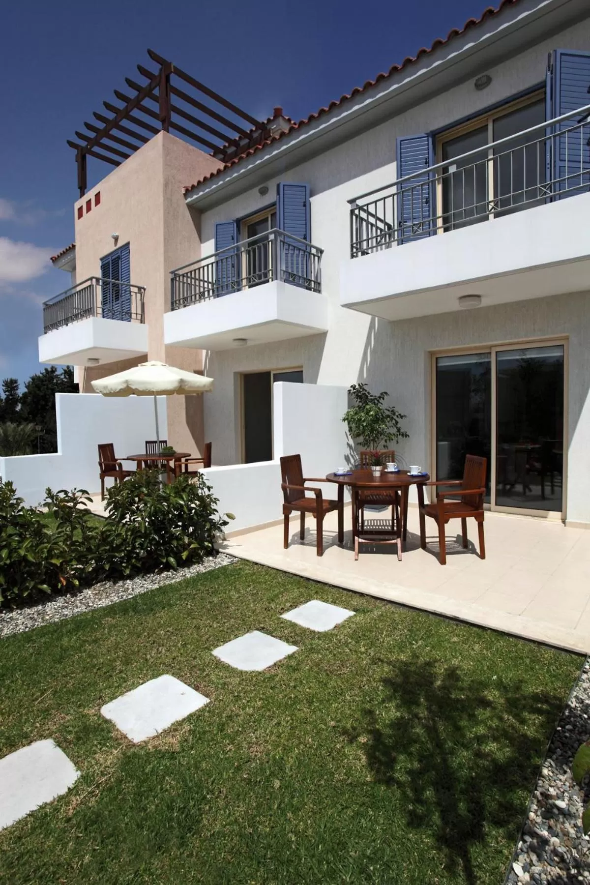 Property building in Elysia Park