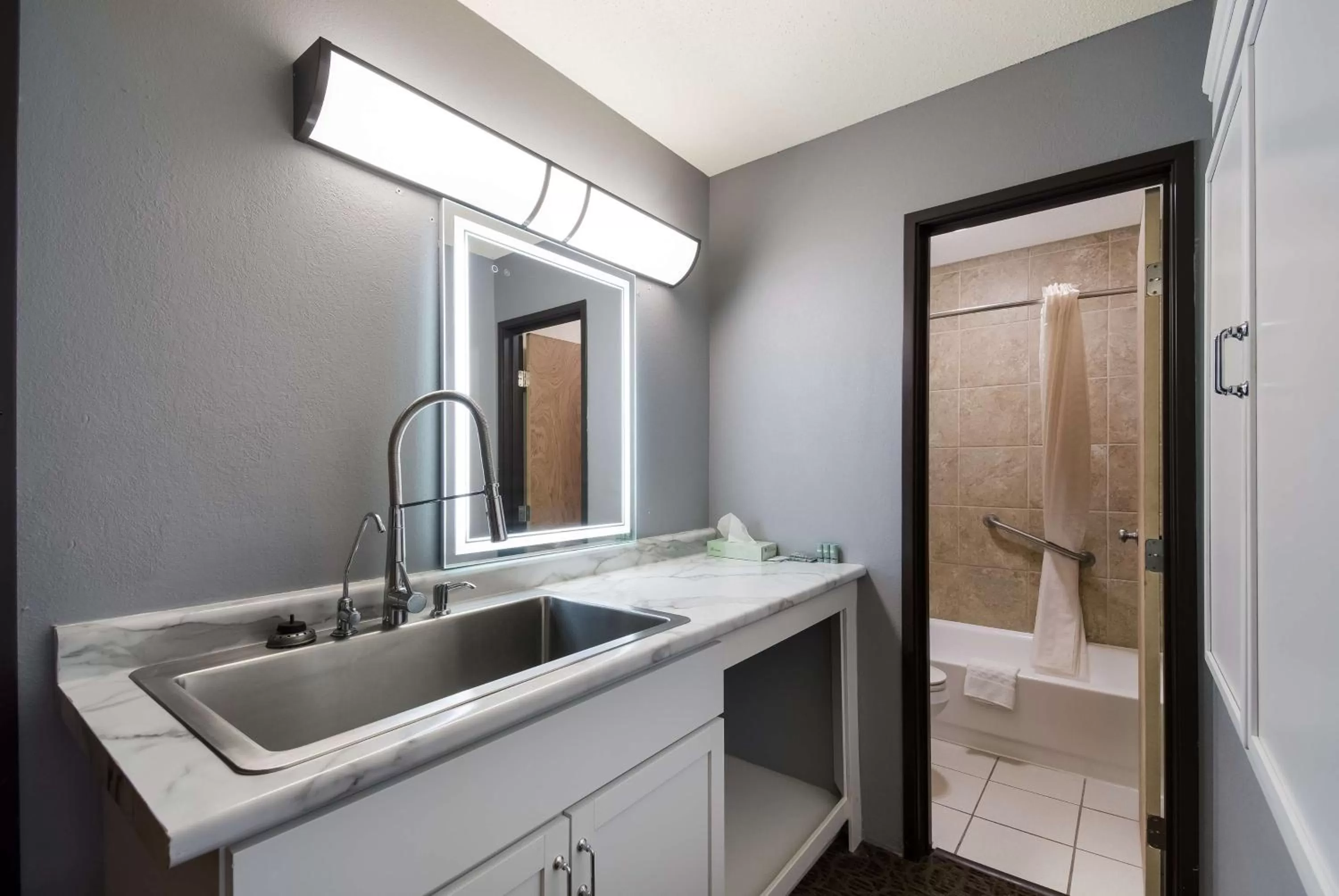 Bathroom in Best Western Bemidji