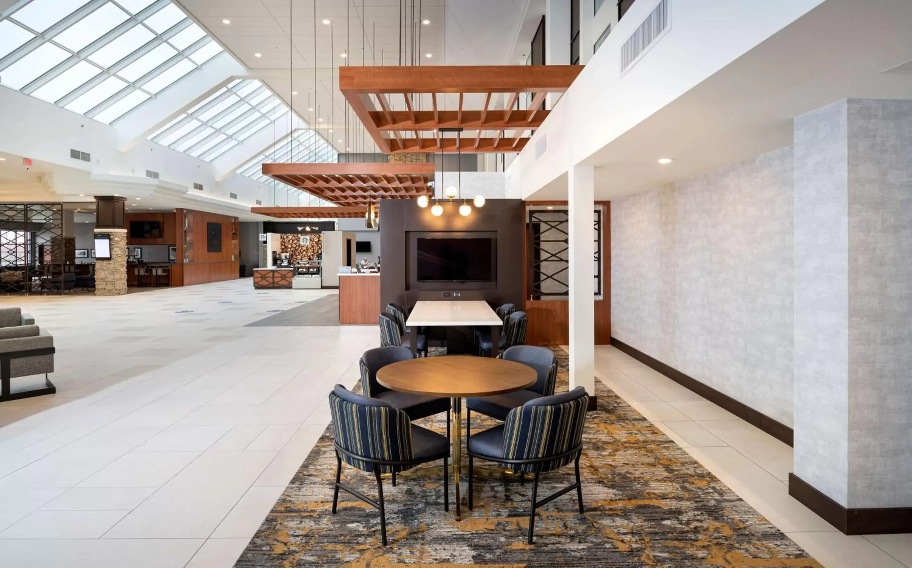 Lobby or reception in Doubletree By Hilton Madison East