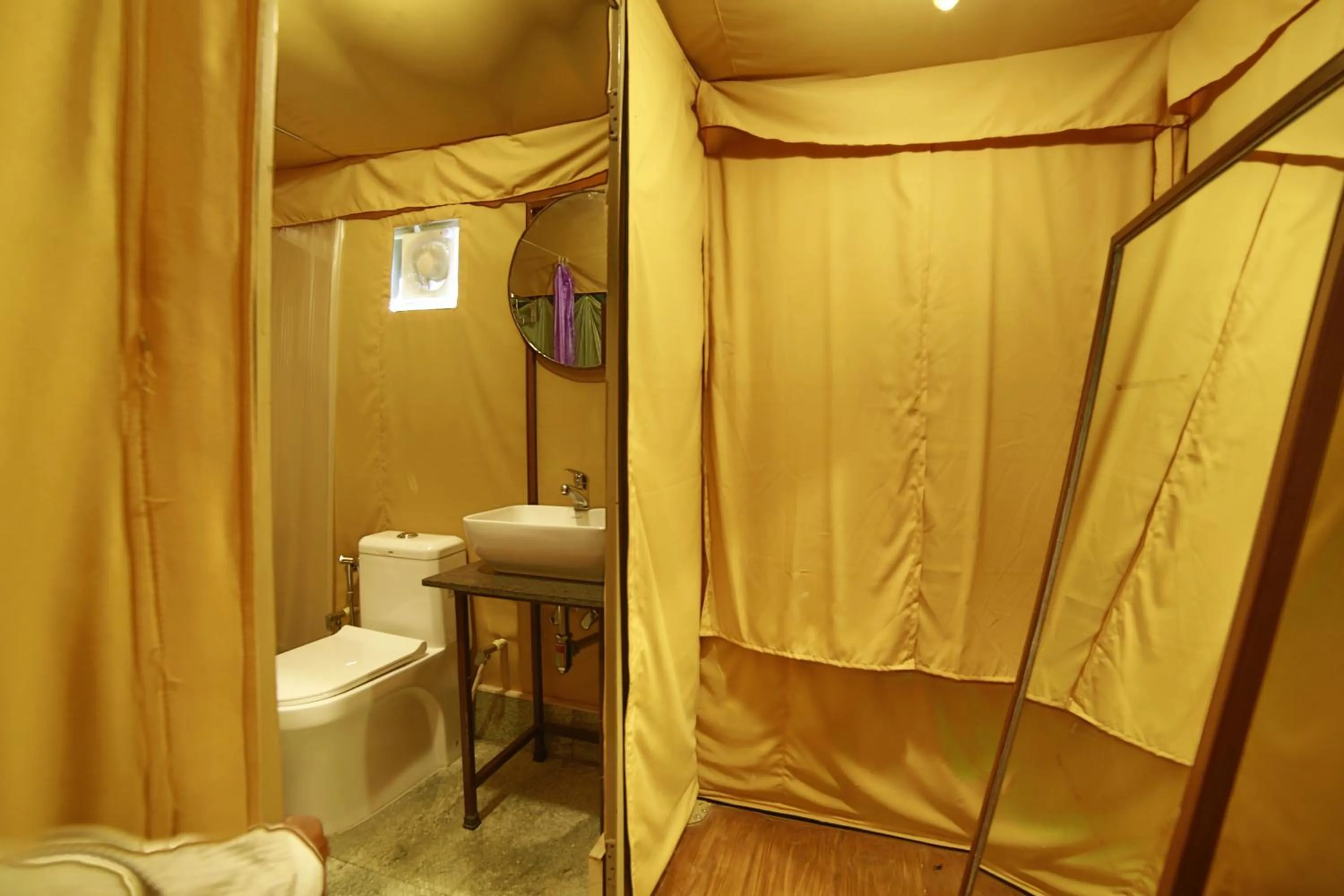 Bathroom in The Colonial Manek Manor By SAH