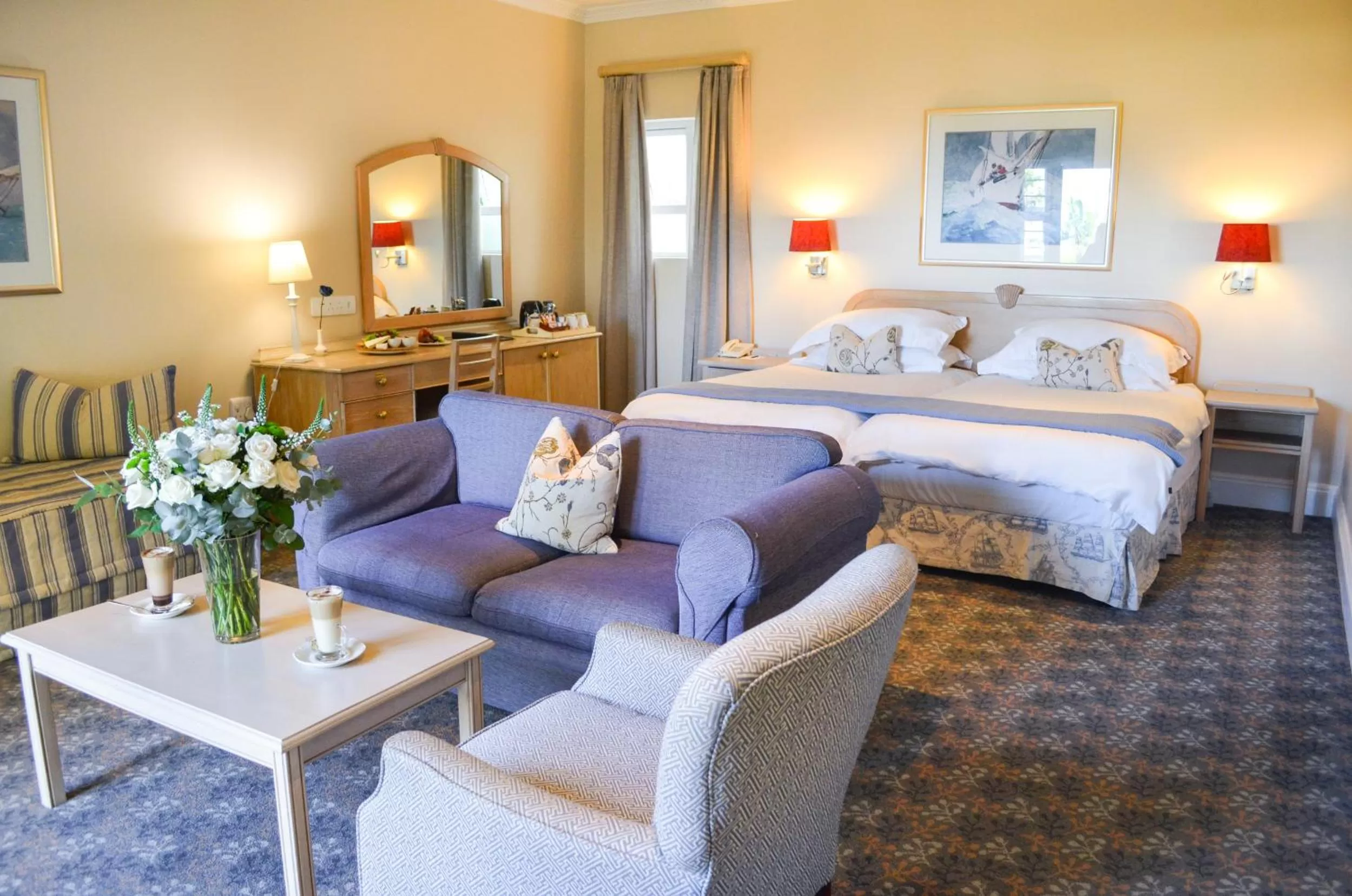 Bedroom, Bed in The Beach Hotel