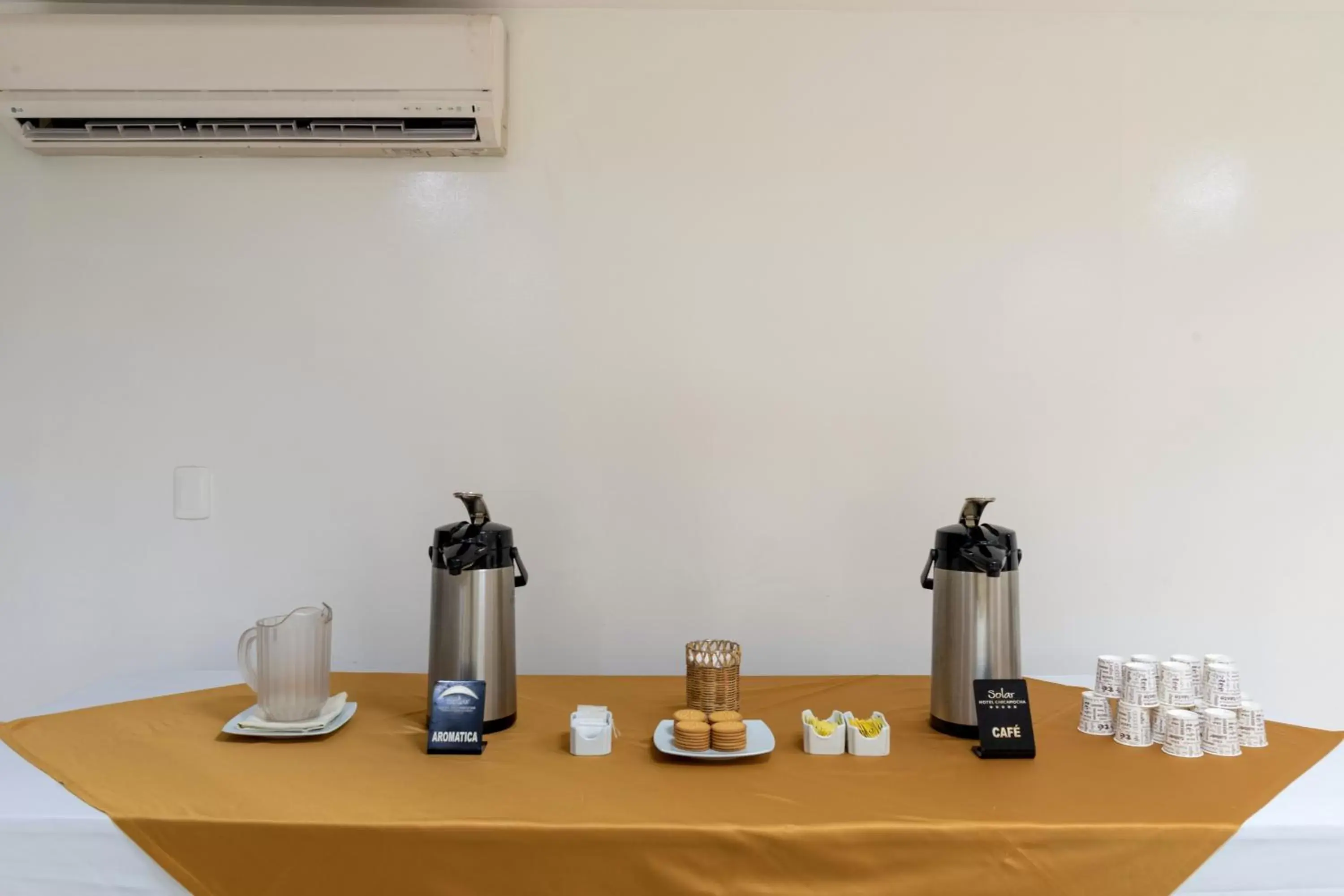 Coffee/tea facilities in Hotel Chicamocha