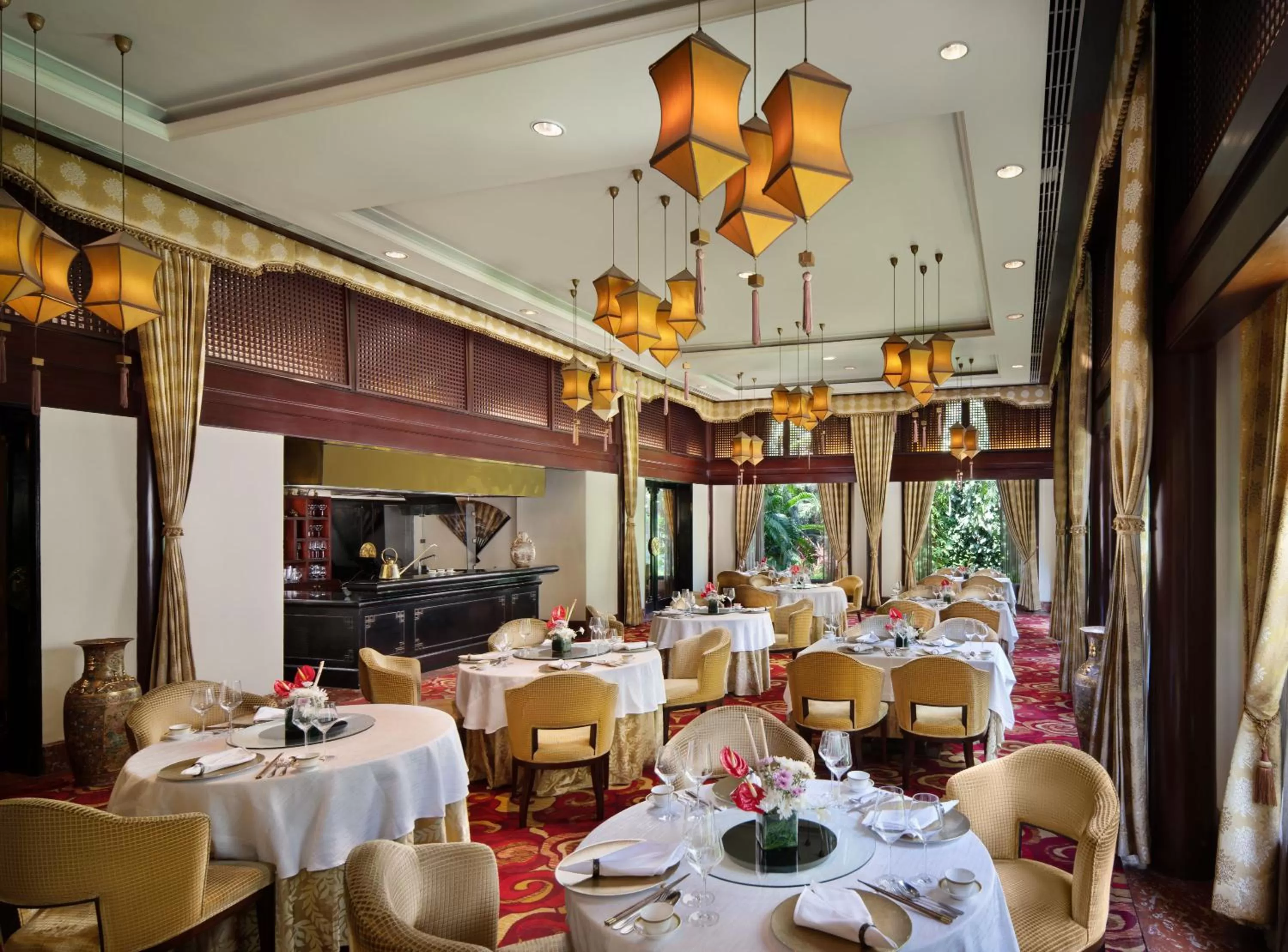 Restaurant/places to eat in Taj Krishna