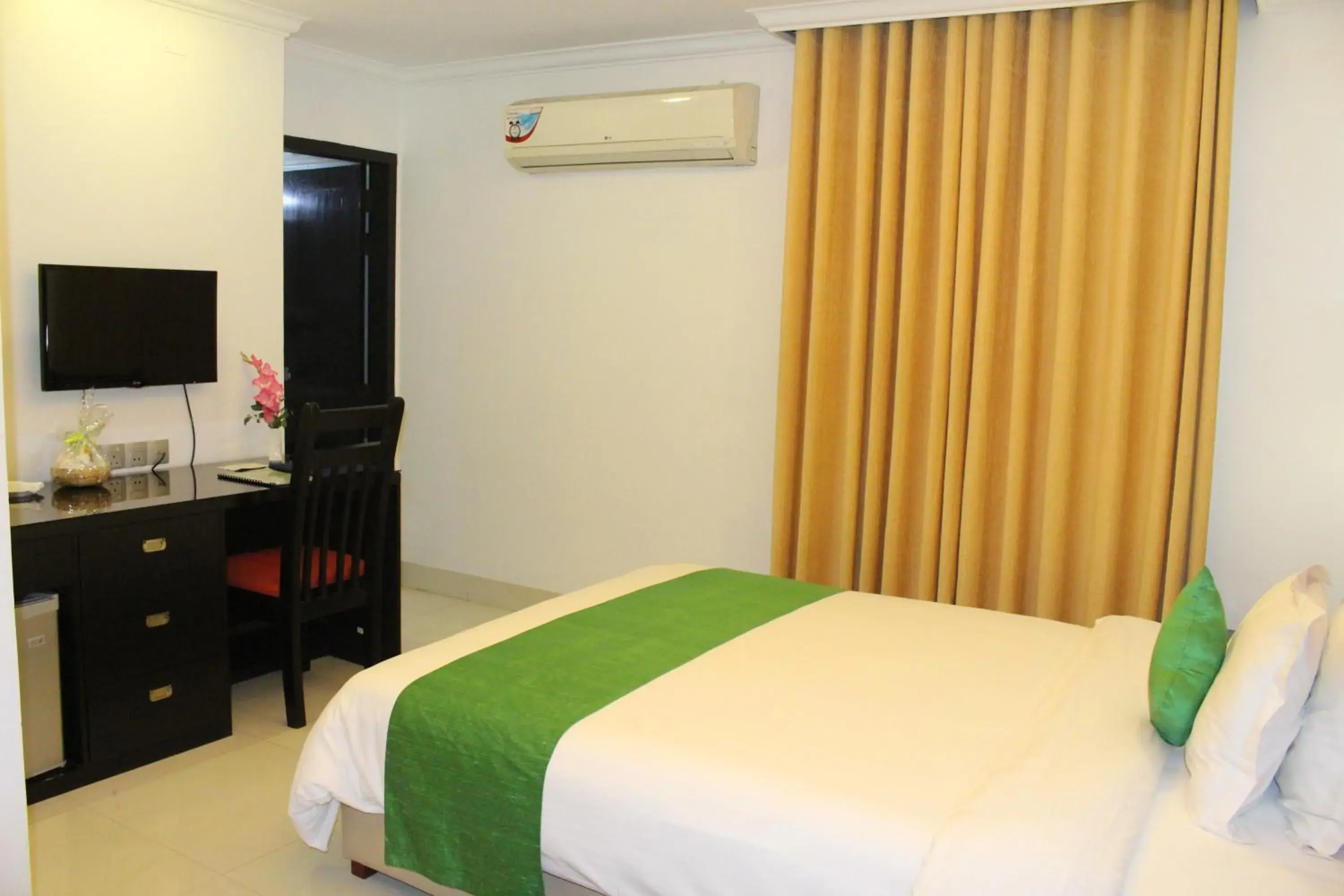 Bed in Nascent Gardenia Baridhara Bed in Nascent Gardenia Baridhara