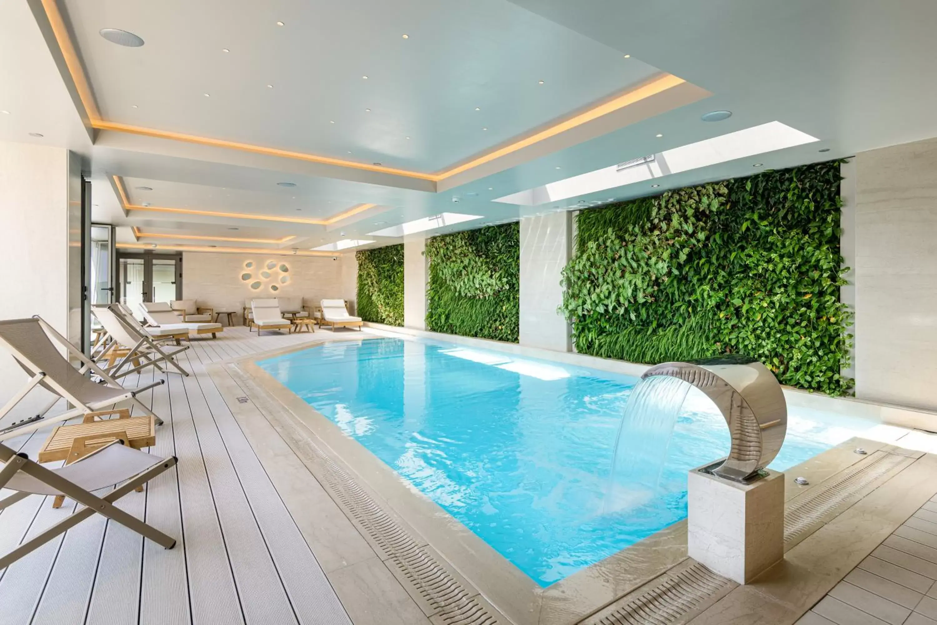 Swimming Pool in Holiday Inn Thessaloniki, an IHG Hotel