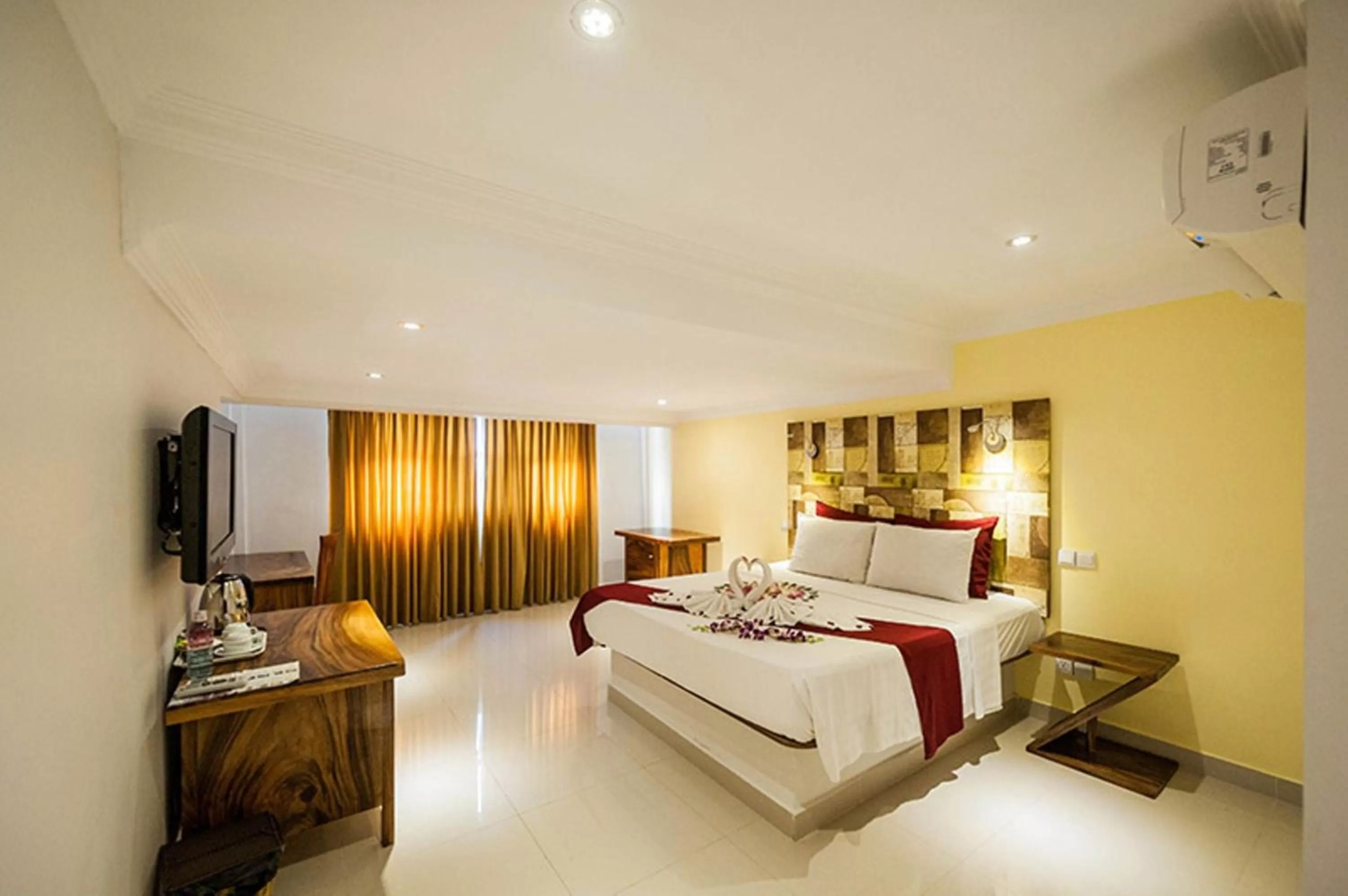 Bedroom in Angkor International Hotel