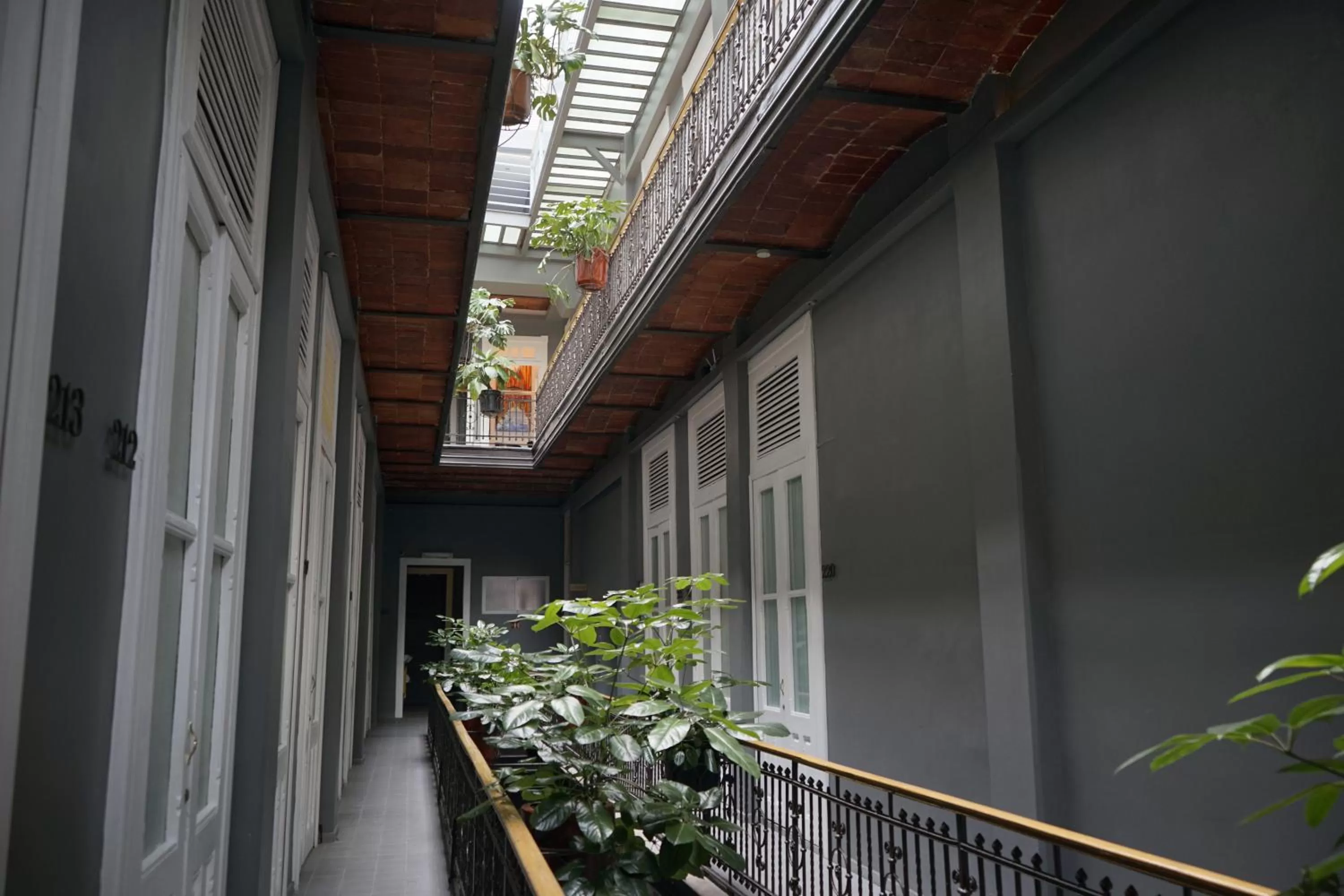 Day in Hotel Principal