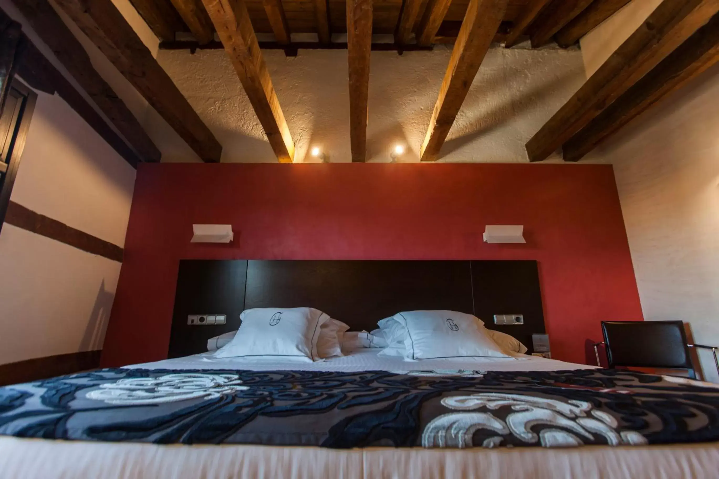 Bed in Hotel Pintor El Greco