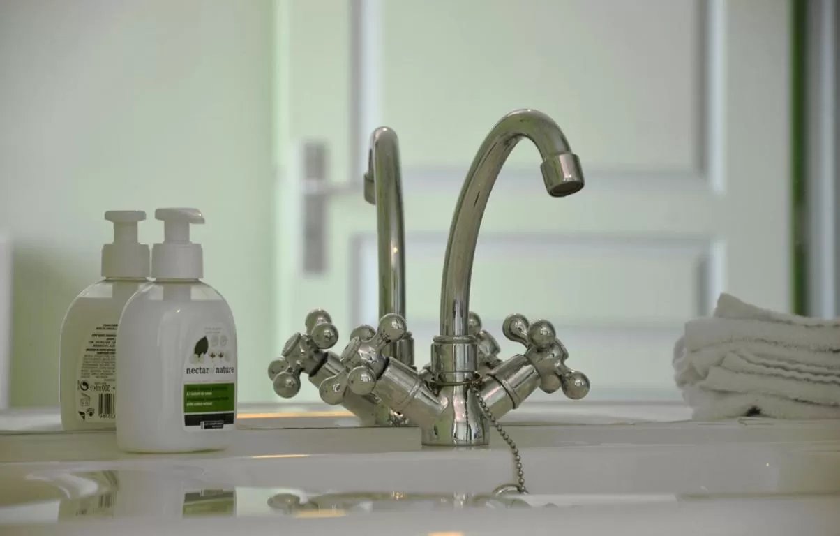 Decorative detail, Coffee/Tea Facilities in Avenue de la Gare