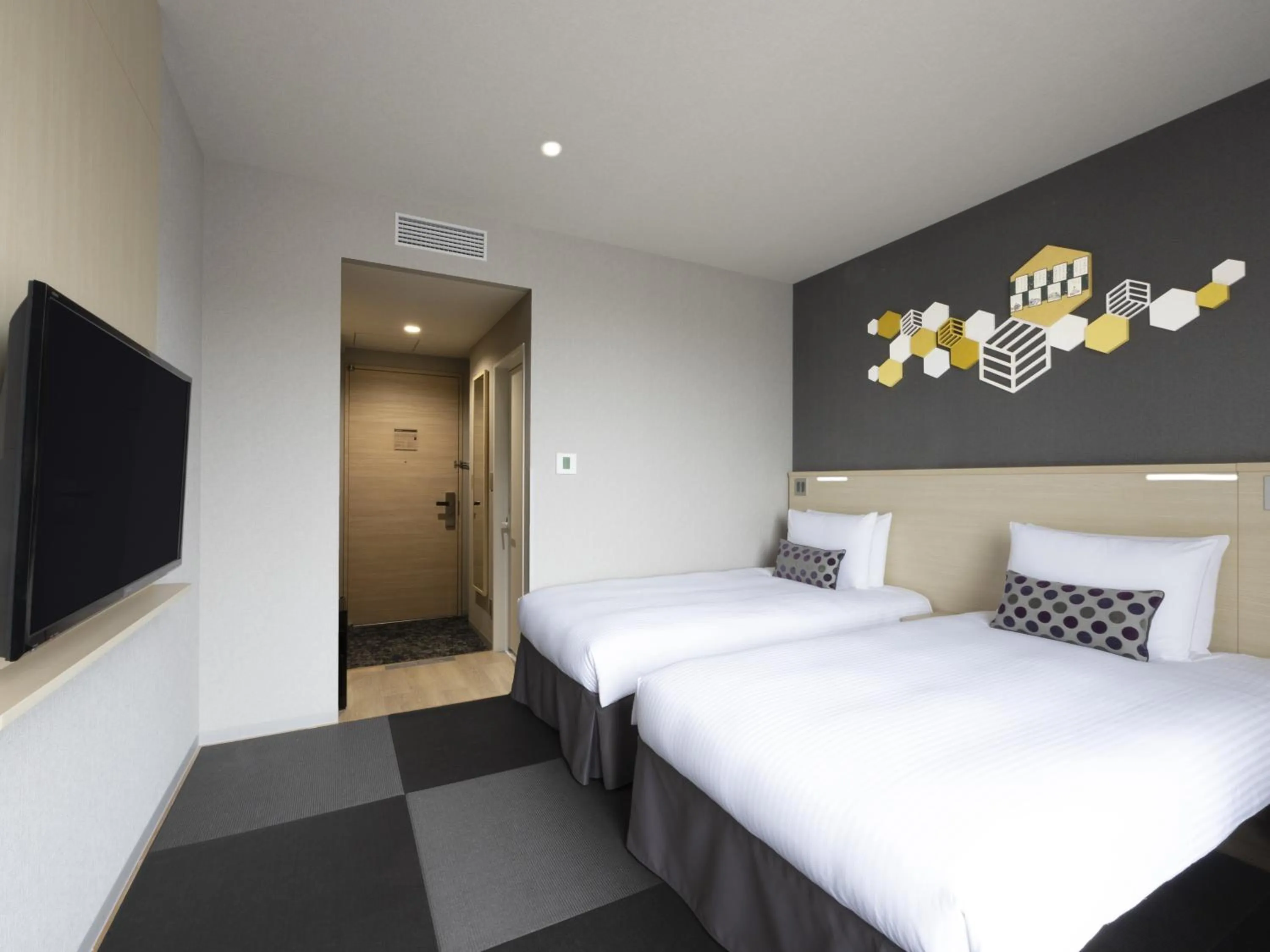 Deluxe Twin with Japanese Tatami in ibis Styles Tokyo Ginza East