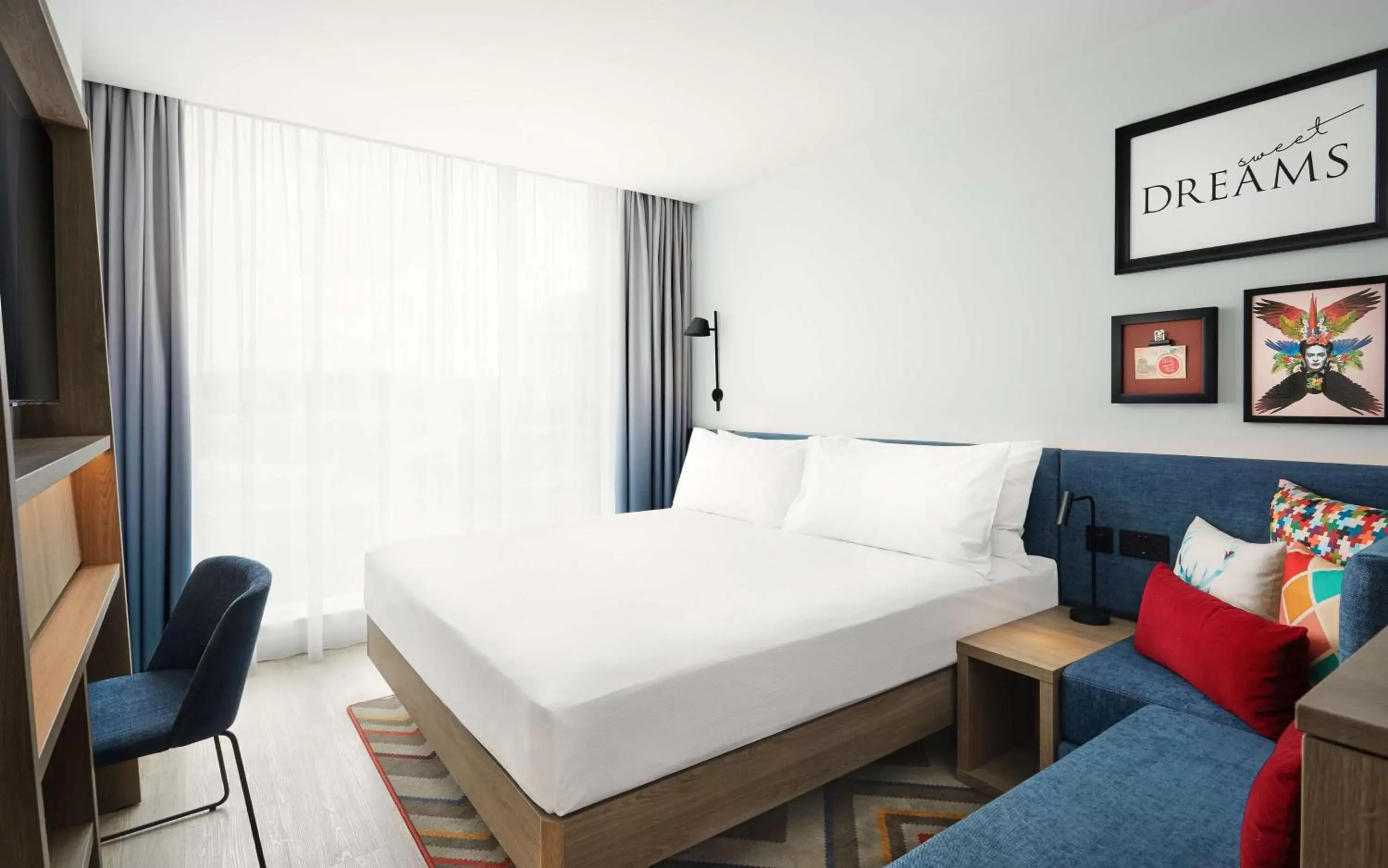 Bedroom, Bed in Hampton By Hilton Dublin City Centre